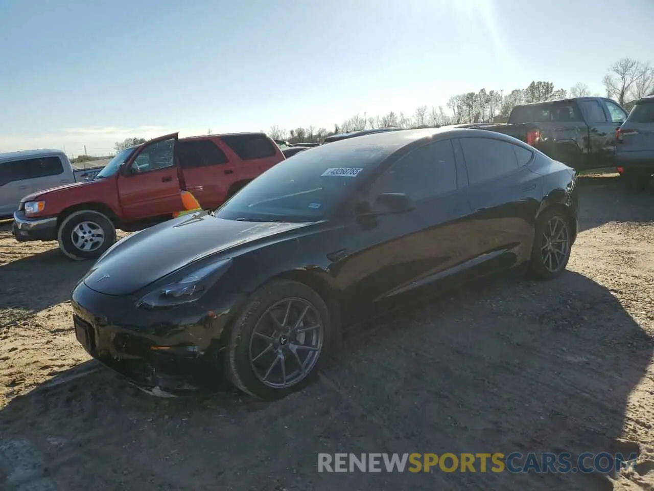 1 Photograph of a damaged car 5YJ3E1EA8MF092813 TESLA MODEL 3 2021
