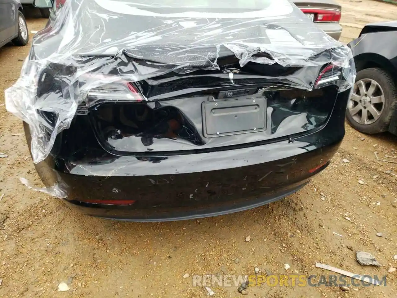 9 Photograph of a damaged car 5YJ3E1EA8MF095114 TESLA MODEL 3 2021