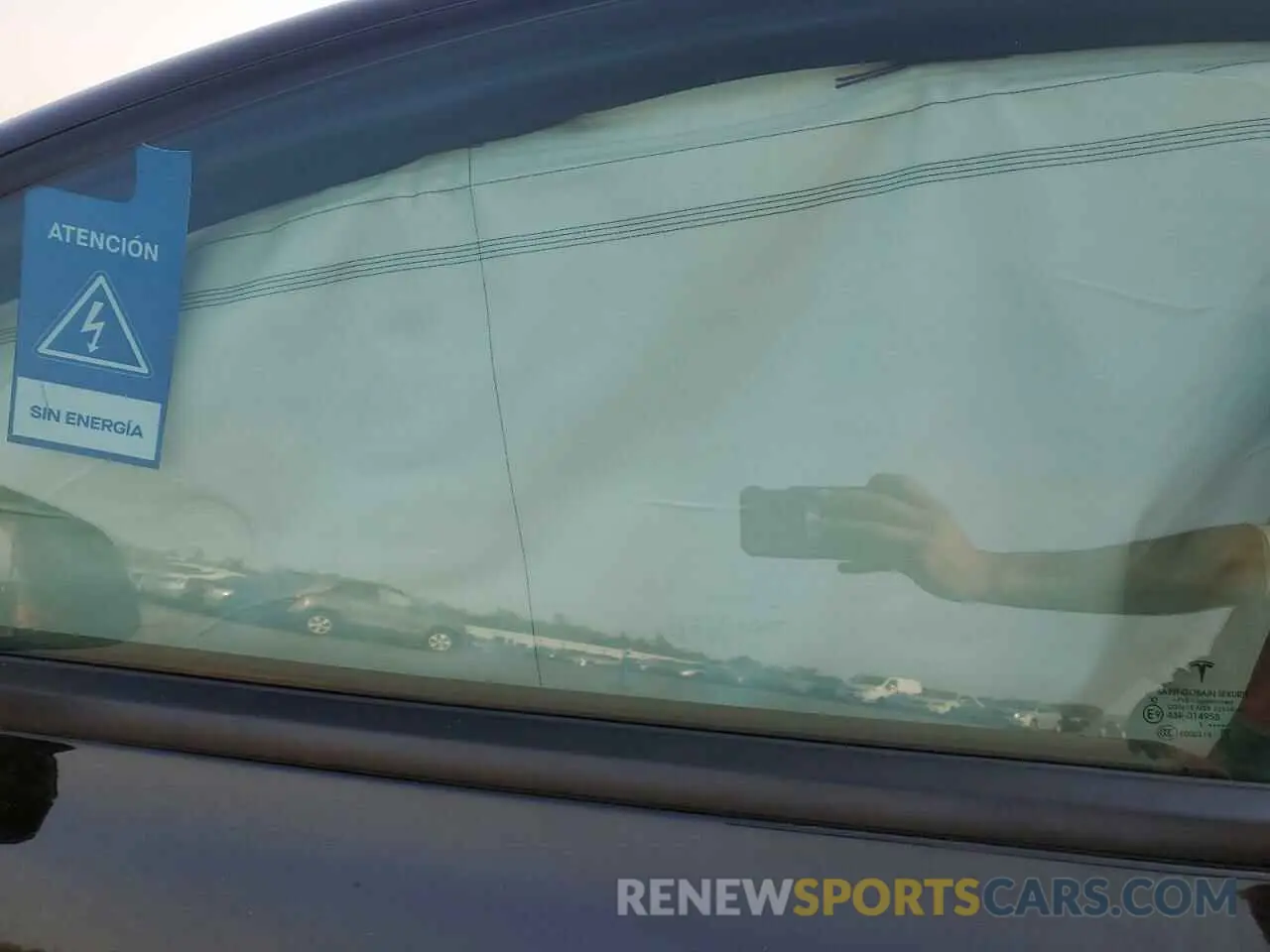 7 Photograph of a damaged car 5YJ3E1EA8MF096540 TESLA MODEL 3 2021