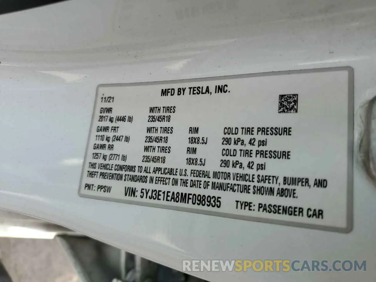 12 Photograph of a damaged car 5YJ3E1EA8MF098935 TESLA MODEL 3 2021