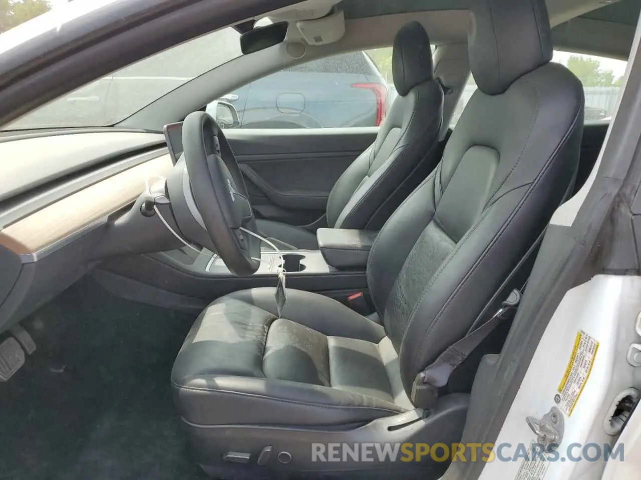7 Photograph of a damaged car 5YJ3E1EA8MF847846 TESLA MODEL 3 2021