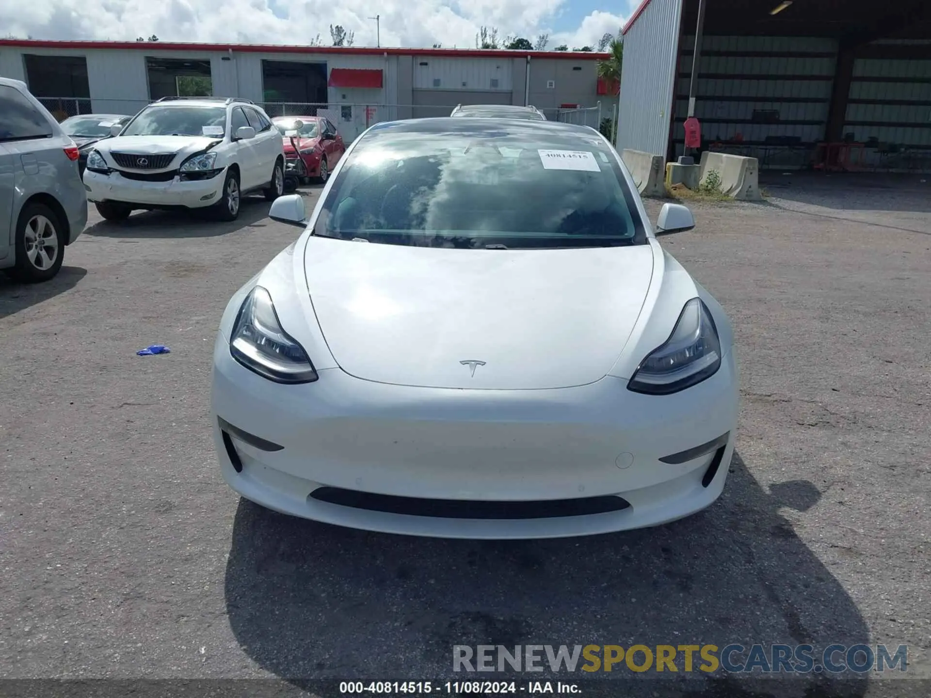 12 Photograph of a damaged car 5YJ3E1EA8MF852111 TESLA MODEL 3 2021