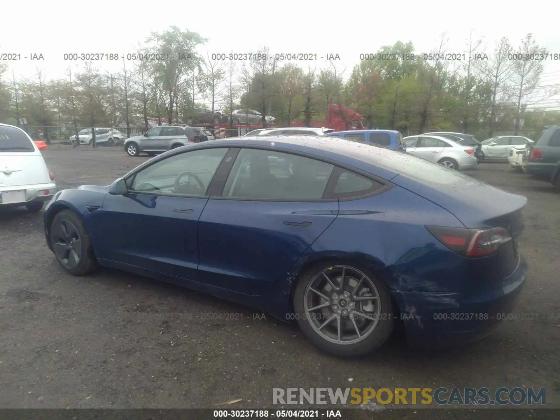 3 Photograph of a damaged car 5YJ3E1EA8MF859401 TESLA MODEL 3 2021