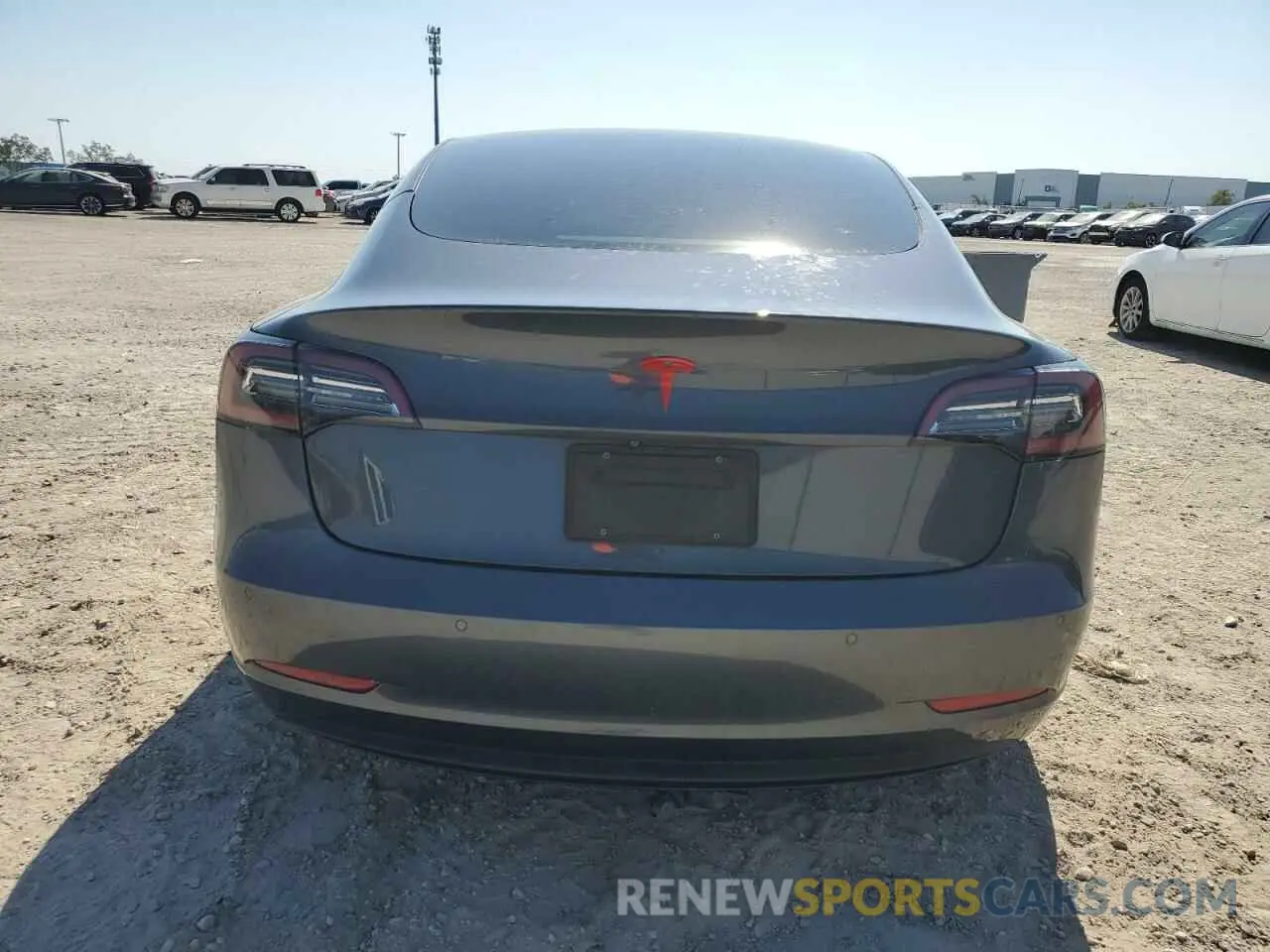 6 Photograph of a damaged car 5YJ3E1EA8MF866929 TESLA MODEL 3 2021