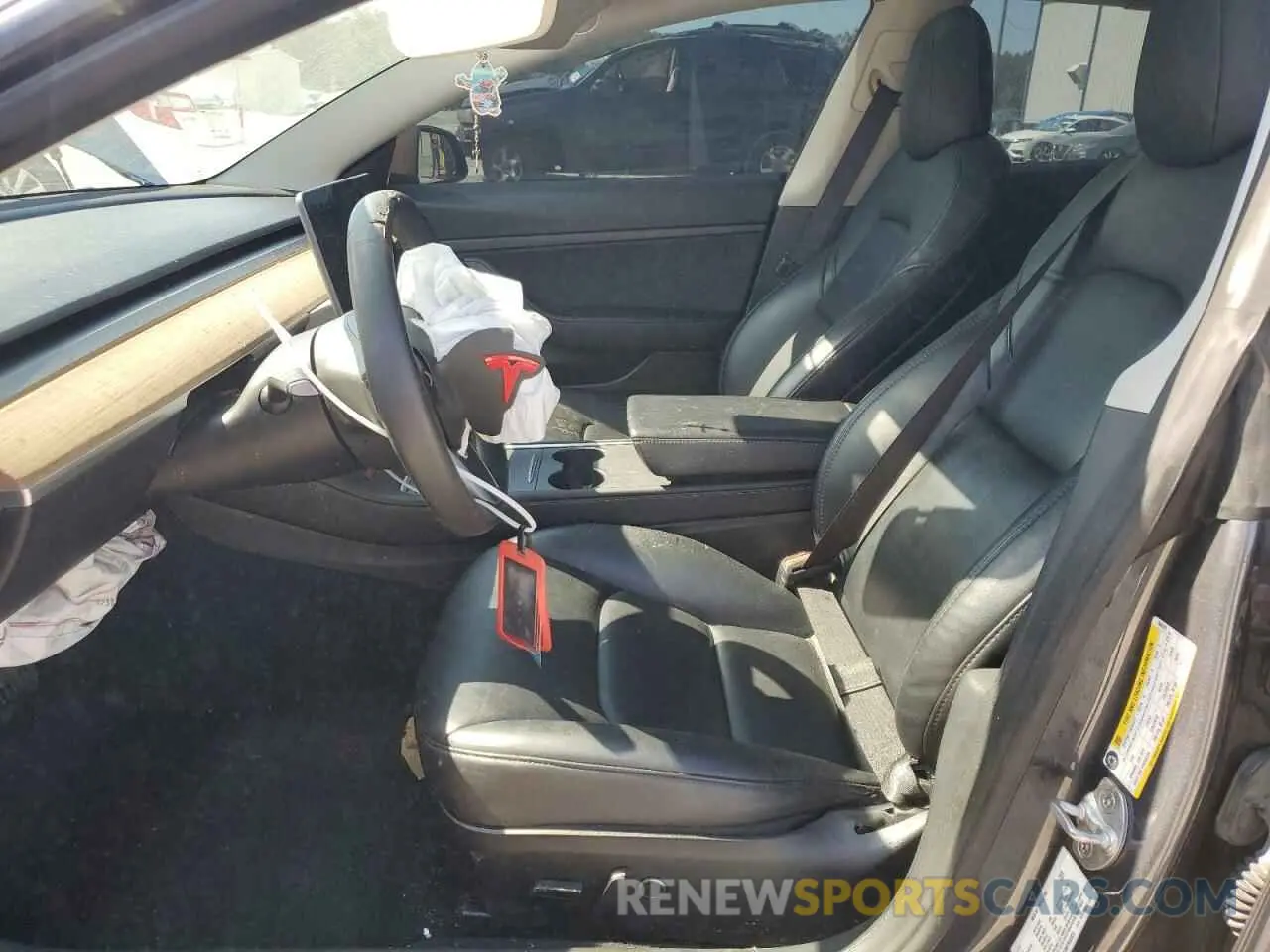 7 Photograph of a damaged car 5YJ3E1EA8MF866929 TESLA MODEL 3 2021