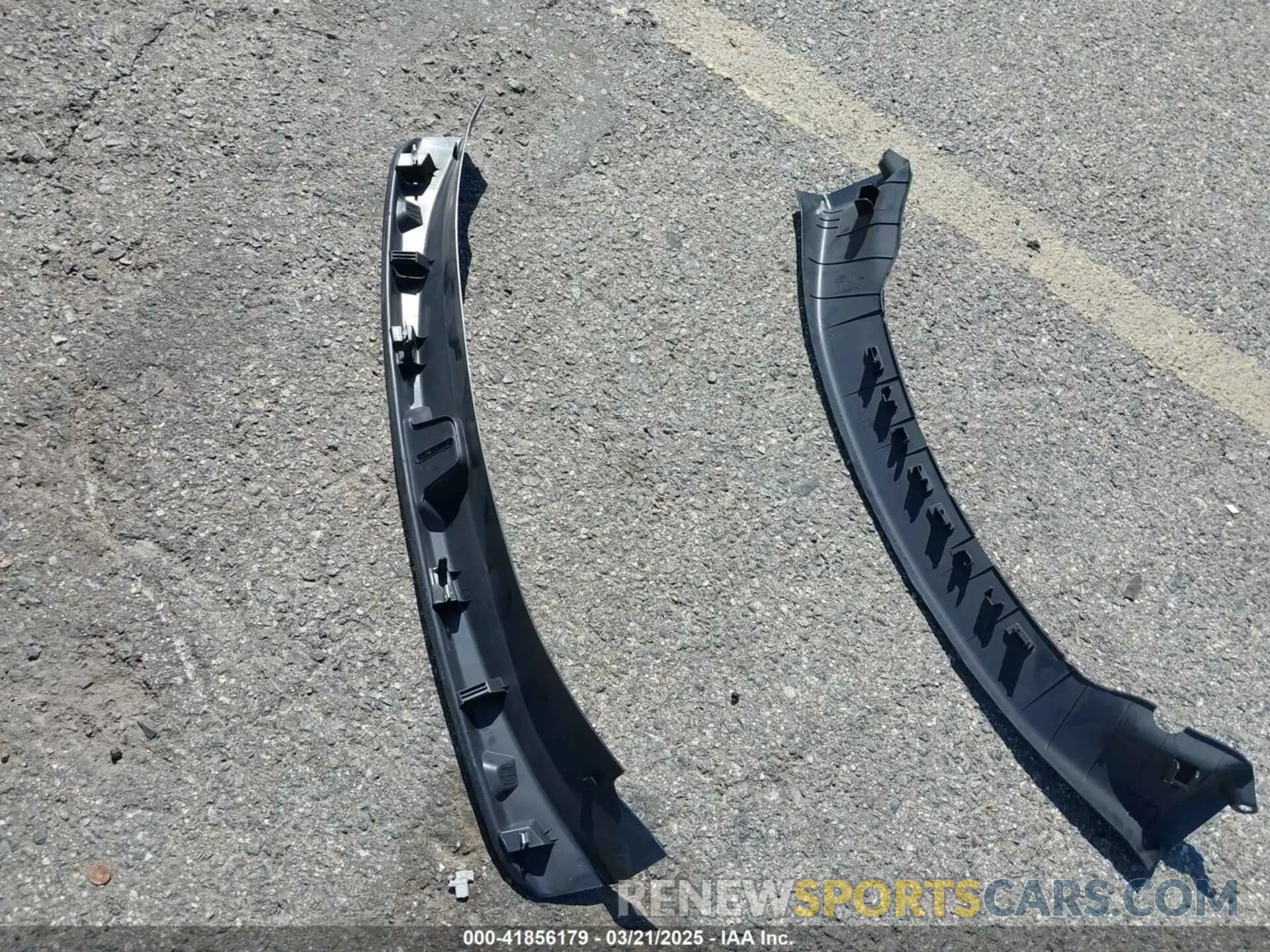 12 Photograph of a damaged car 5YJ3E1EA8MF867790 TESLA MODEL 3 2021