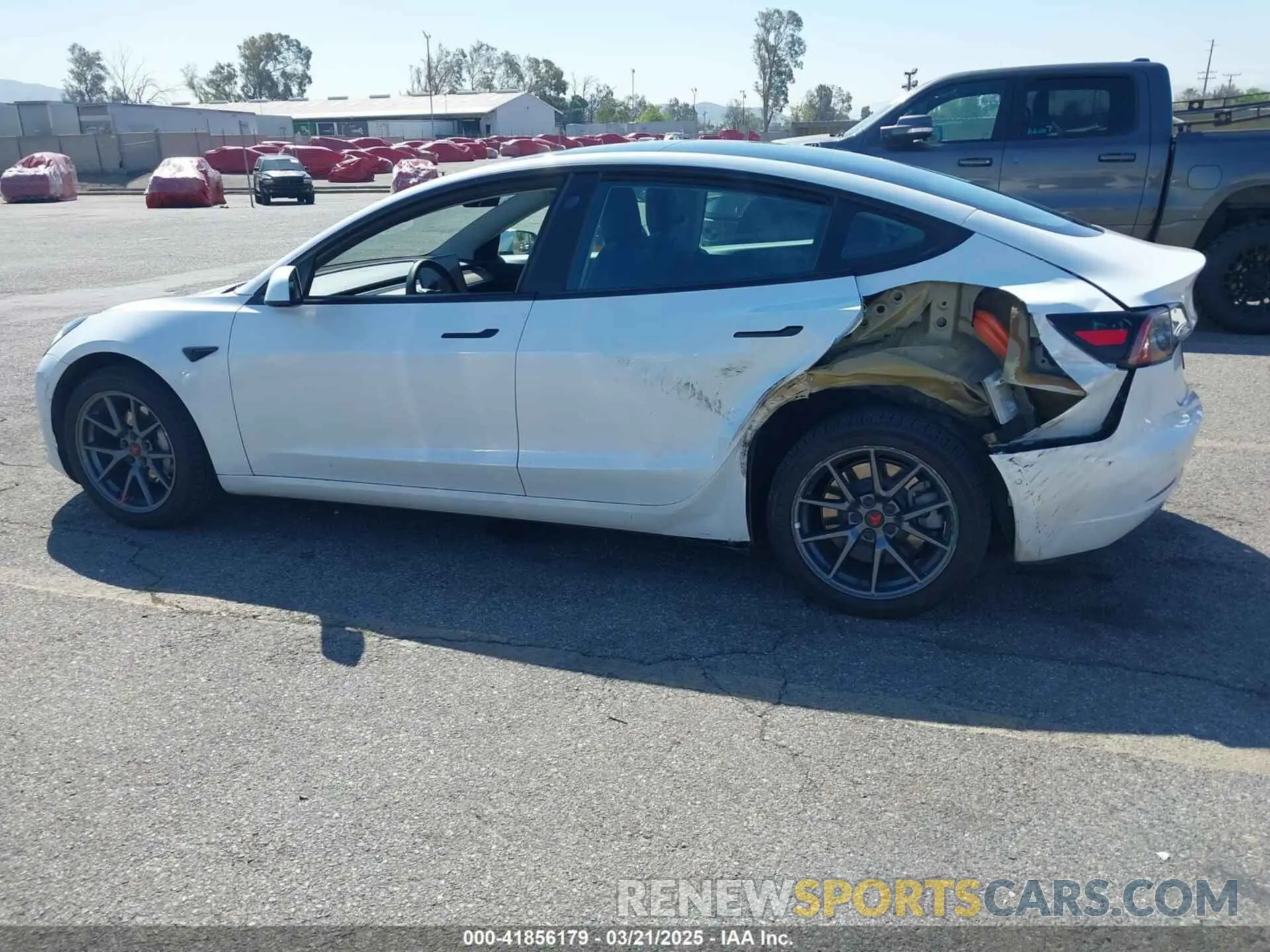 15 Photograph of a damaged car 5YJ3E1EA8MF867790 TESLA MODEL 3 2021