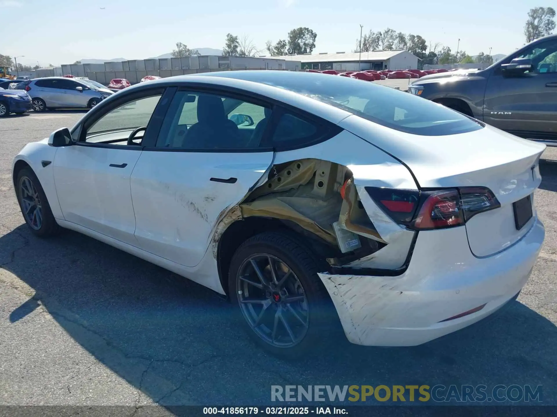 6 Photograph of a damaged car 5YJ3E1EA8MF867790 TESLA MODEL 3 2021