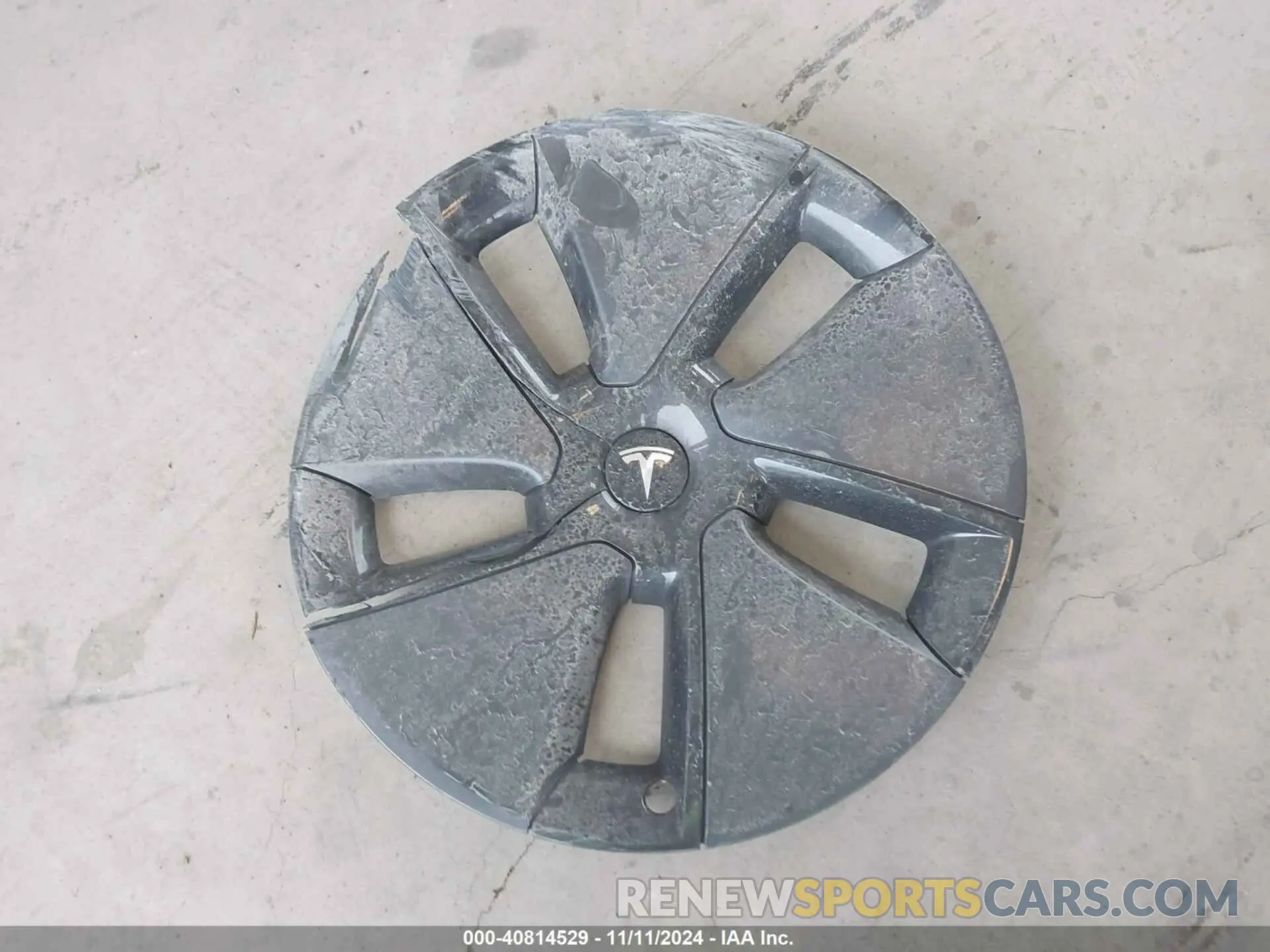 12 Photograph of a damaged car 5YJ3E1EA8MF873136 TESLA MODEL 3 2021