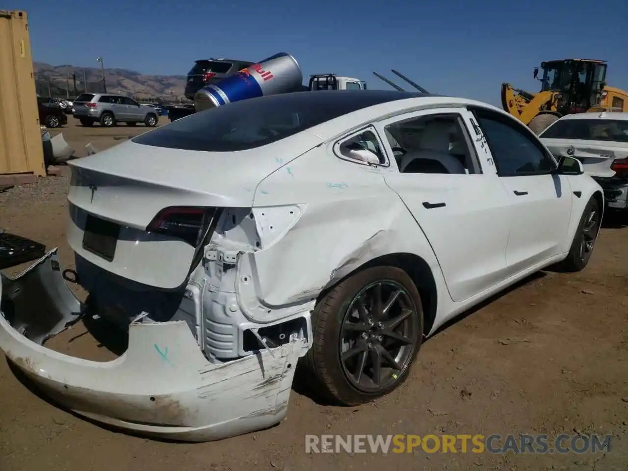 4 Photograph of a damaged car 5YJ3E1EA8MF873296 TESLA MODEL 3 2021