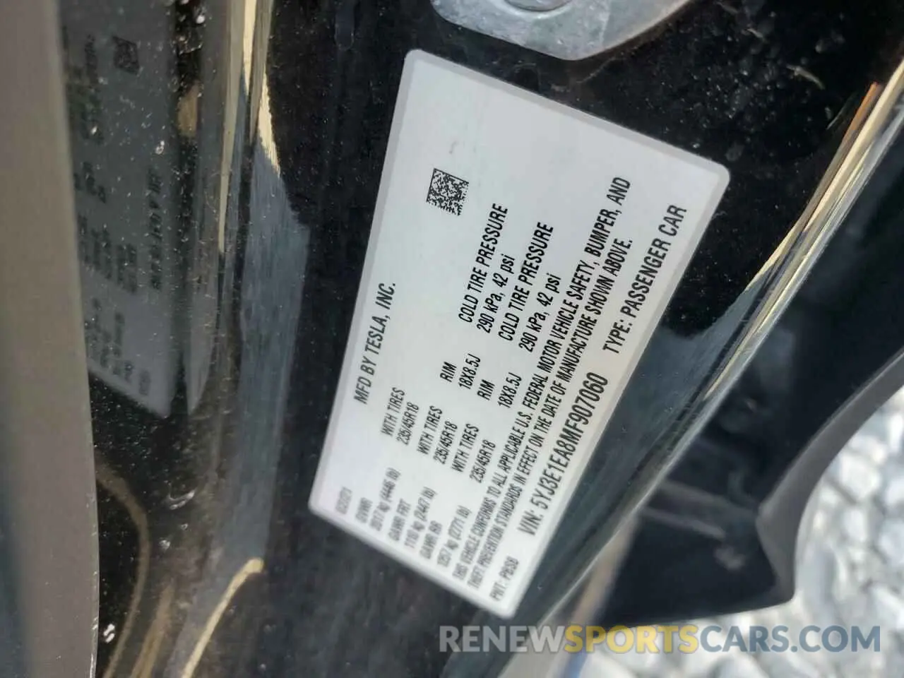 13 Photograph of a damaged car 5YJ3E1EA8MF907060 TESLA MODEL 3 2021