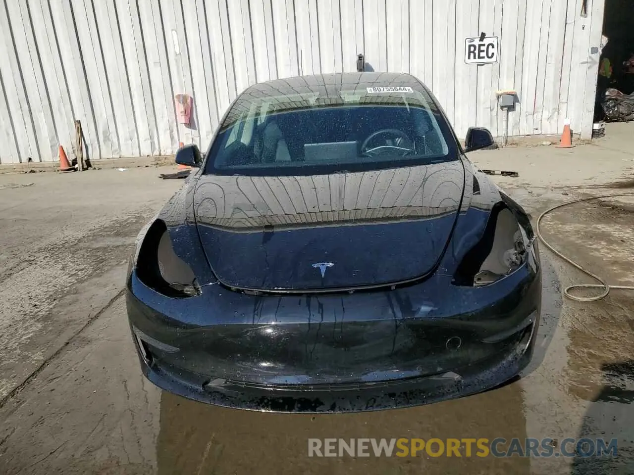 5 Photograph of a damaged car 5YJ3E1EA8MF907060 TESLA MODEL 3 2021