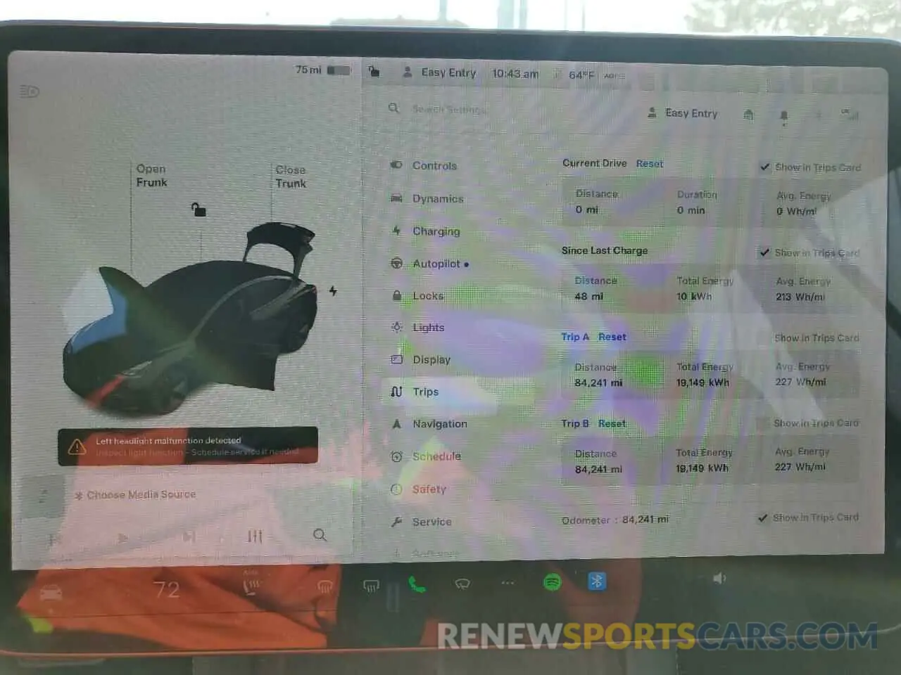 9 Photograph of a damaged car 5YJ3E1EA8MF907060 TESLA MODEL 3 2021
