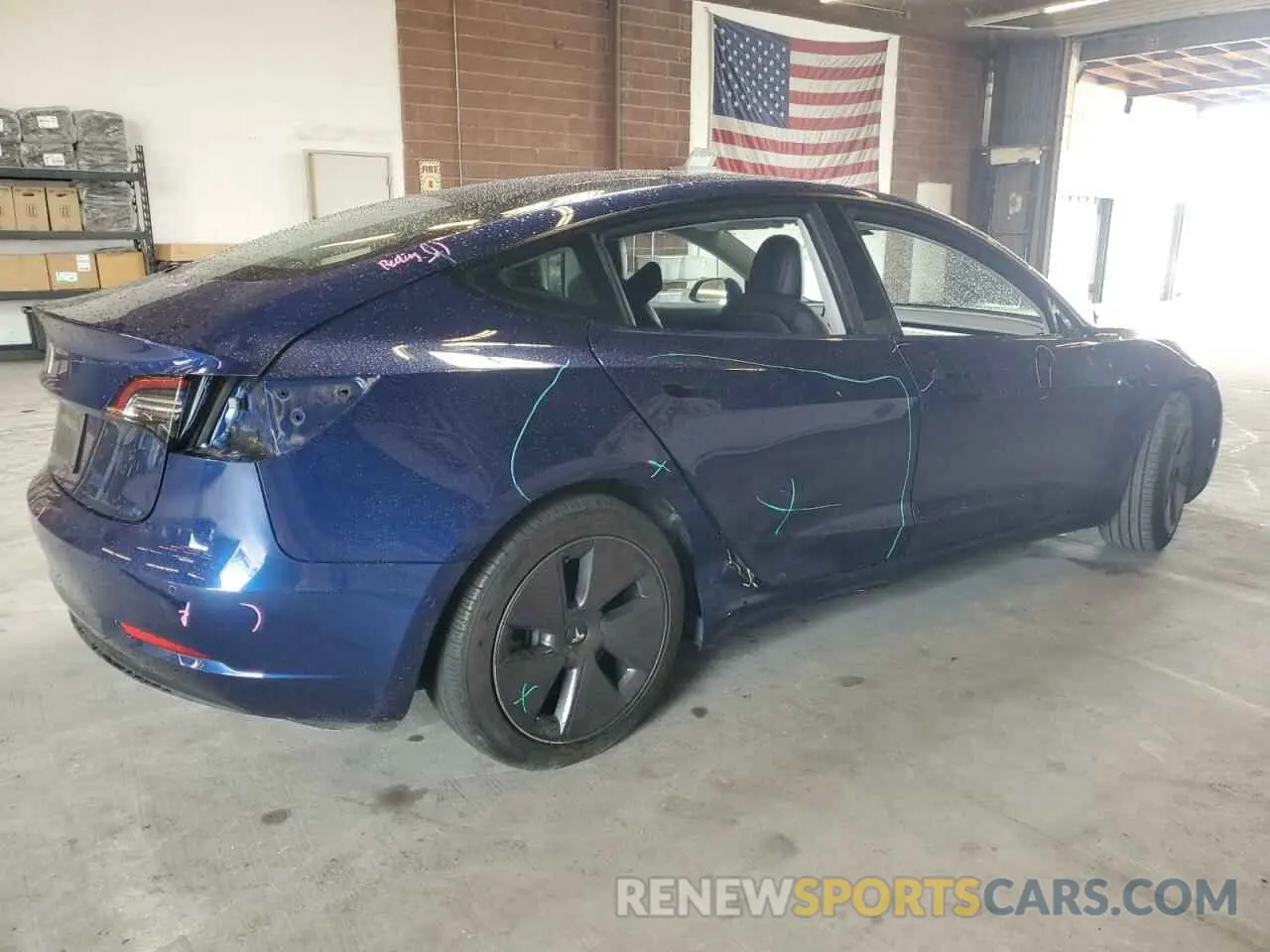 3 Photograph of a damaged car 5YJ3E1EA8MF913313 TESLA MODEL 3 2021