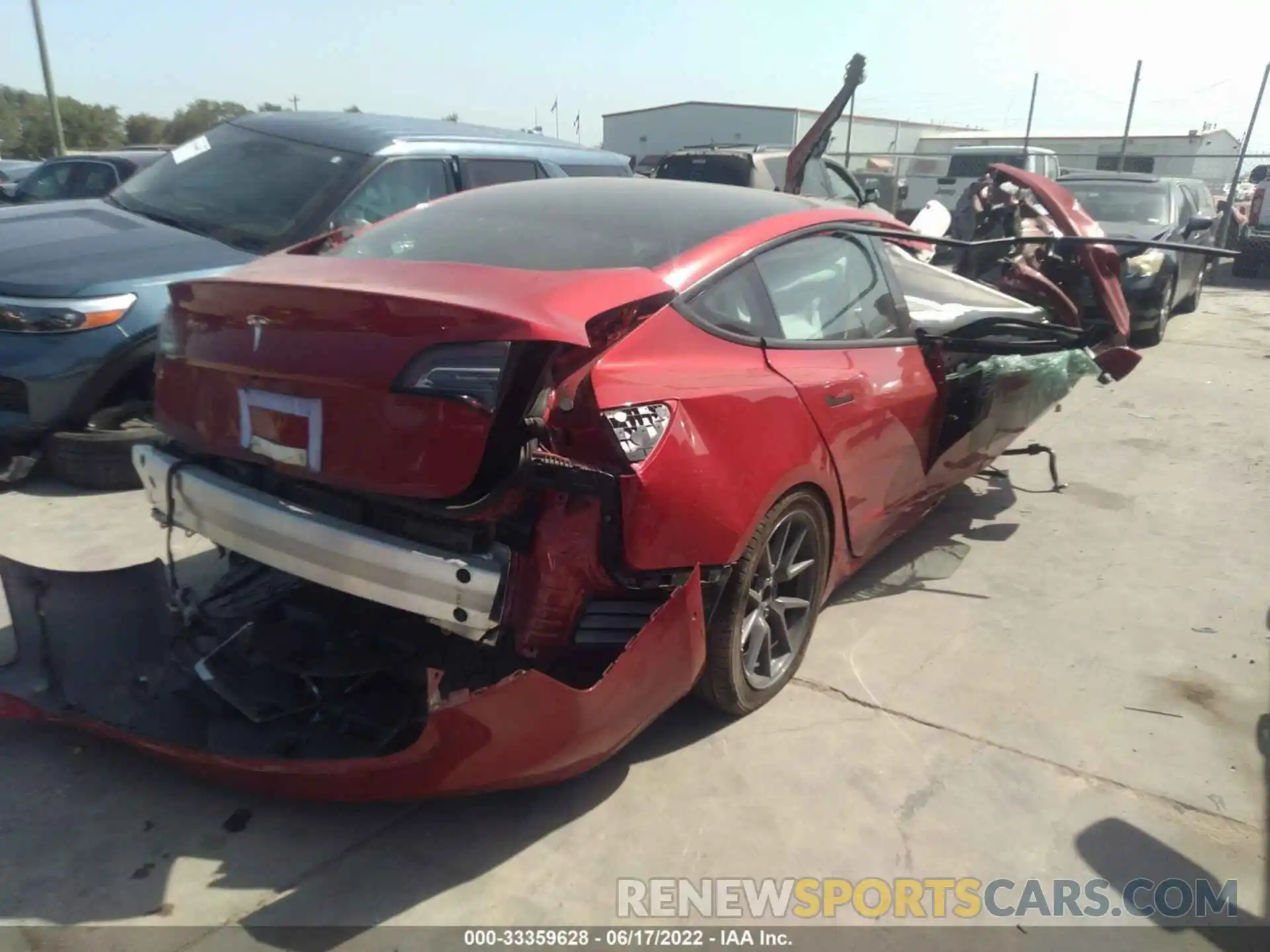 4 Photograph of a damaged car 5YJ3E1EA8MF919550 TESLA MODEL 3 2021