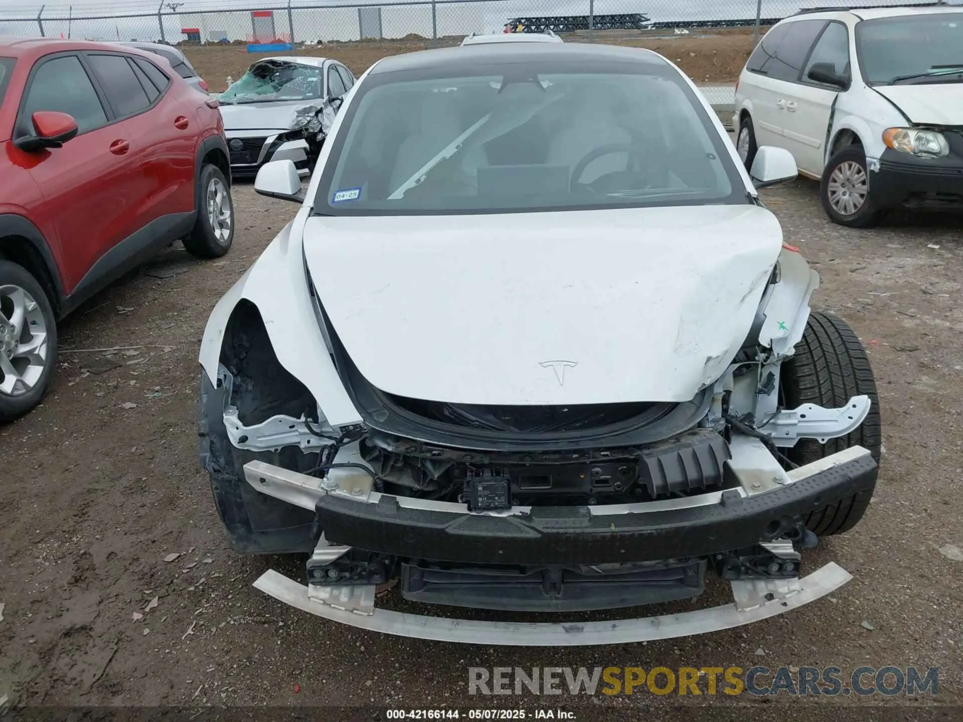 13 Photograph of a damaged car 5YJ3E1EA8MF921542 TESLA MODEL 3 2021