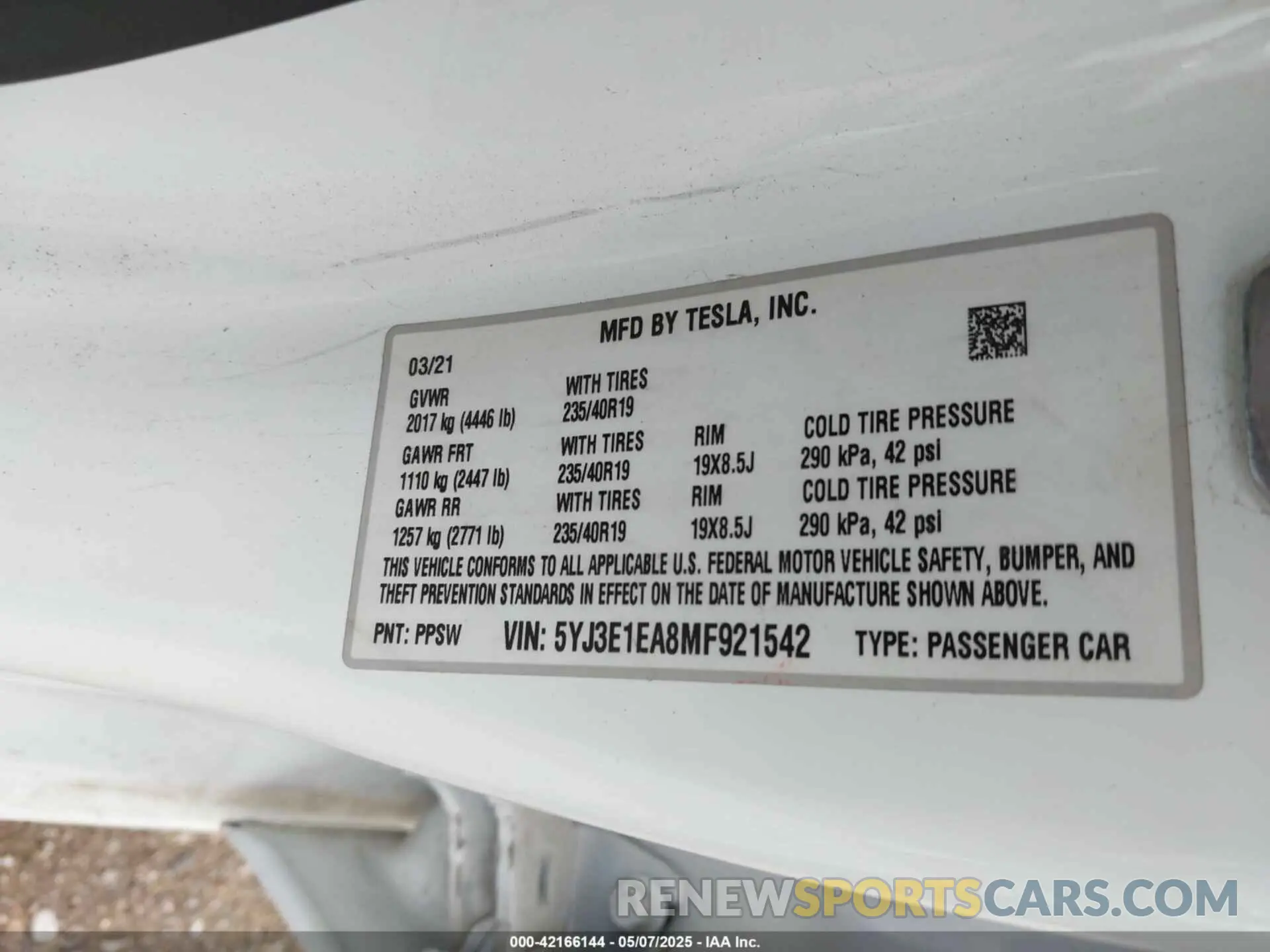 9 Photograph of a damaged car 5YJ3E1EA8MF921542 TESLA MODEL 3 2021