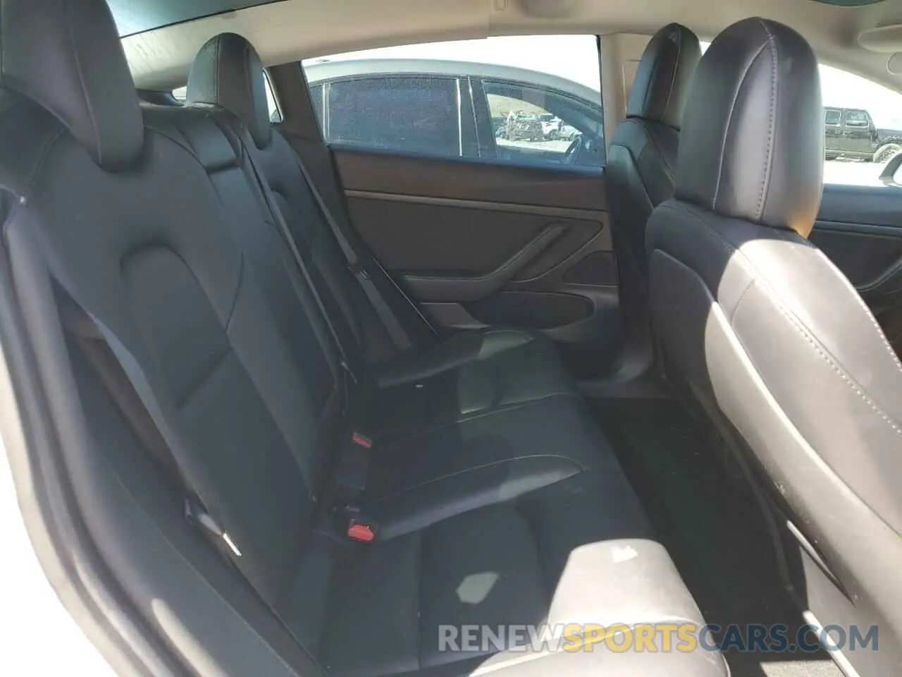 10 Photograph of a damaged car 5YJ3E1EA8MF922416 TESLA MODEL 3 2021