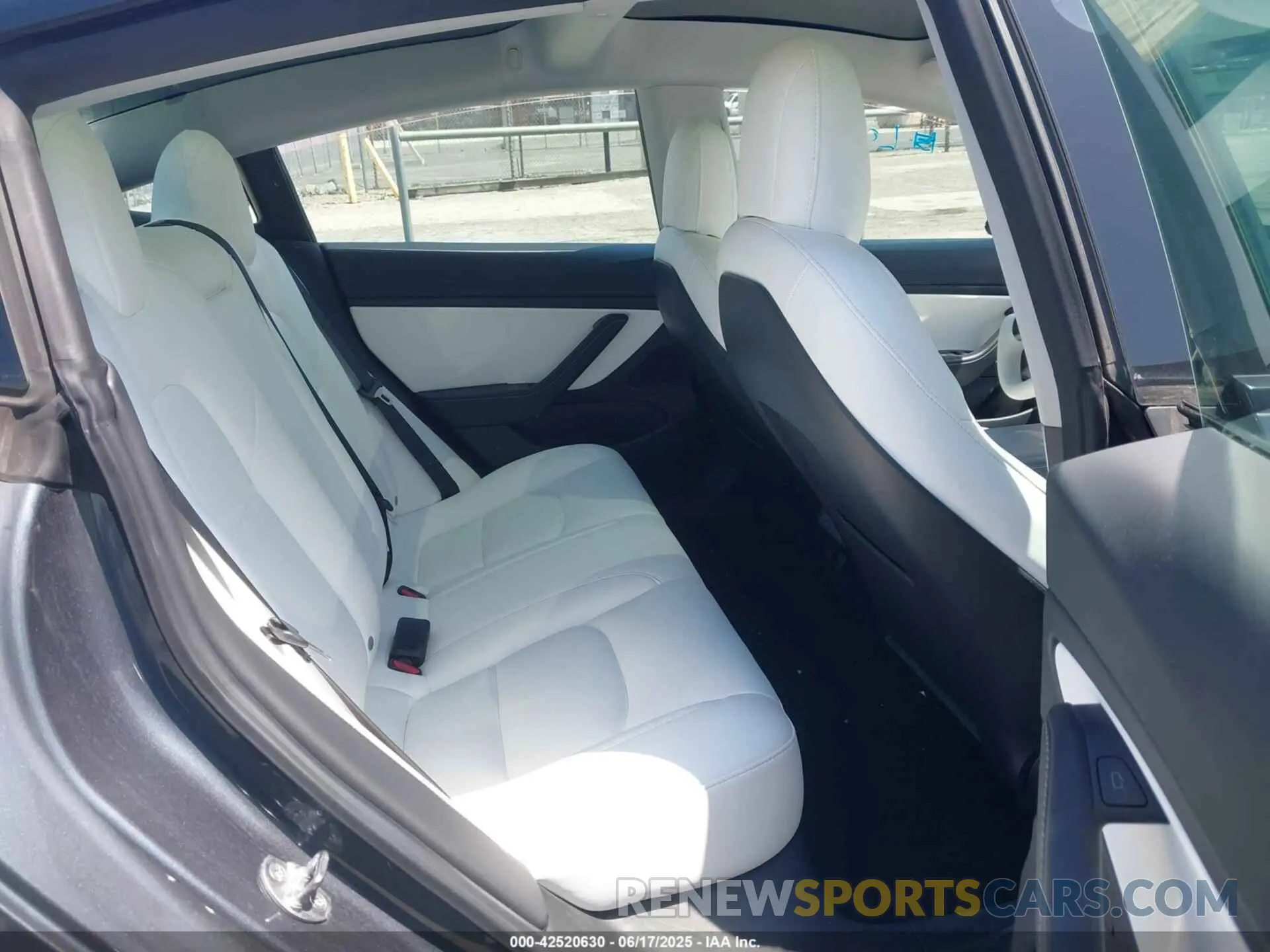 8 Photograph of a damaged car 5YJ3E1EA8MF928717 TESLA MODEL 3 2021