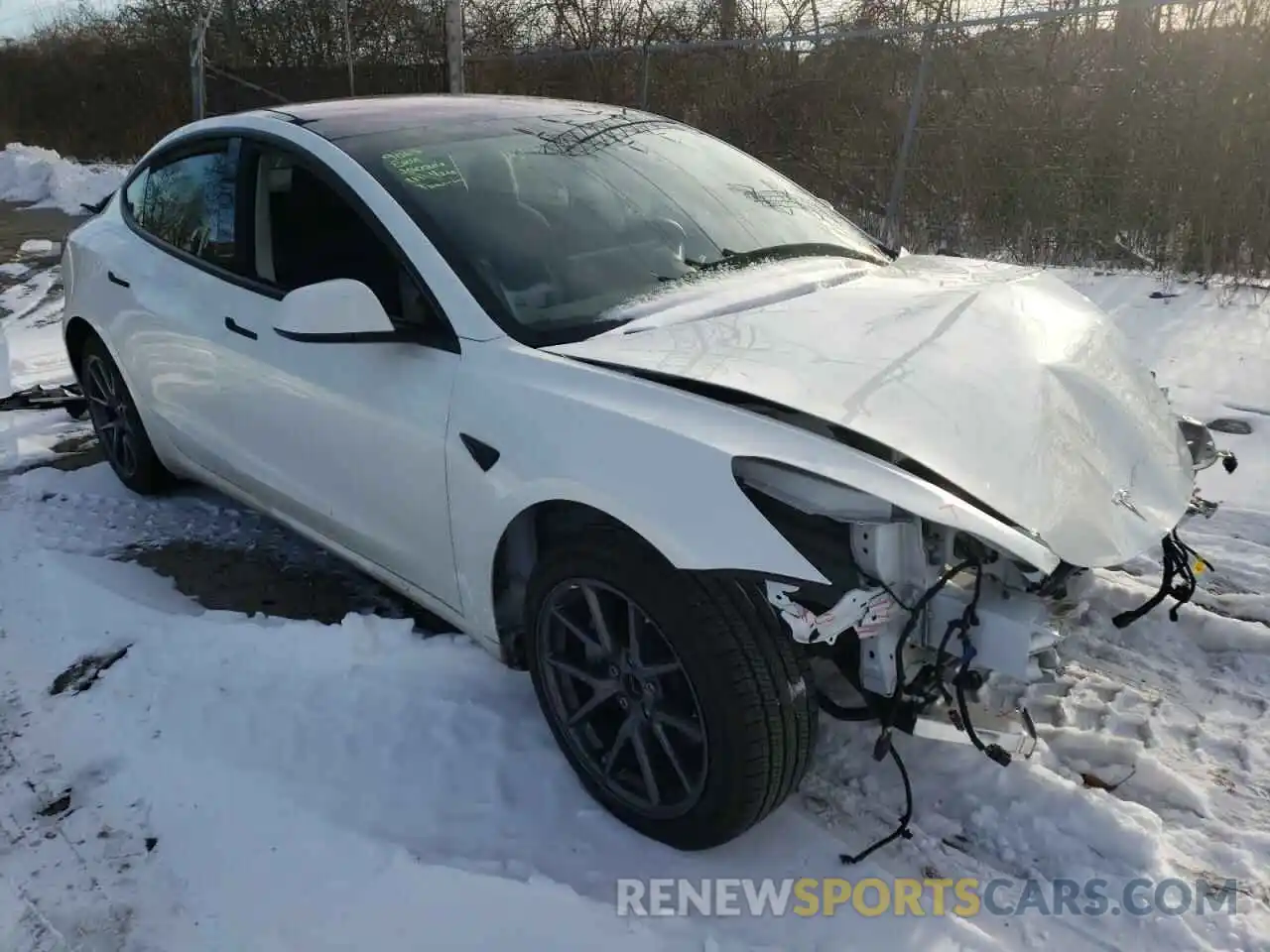 1 Photograph of a damaged car 5YJ3E1EA8MF961202 TESLA MODEL 3 2021