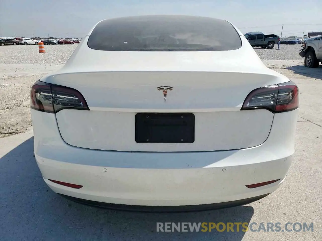 6 Photograph of a damaged car 5YJ3E1EA8MF961717 TESLA MODEL 3 2021