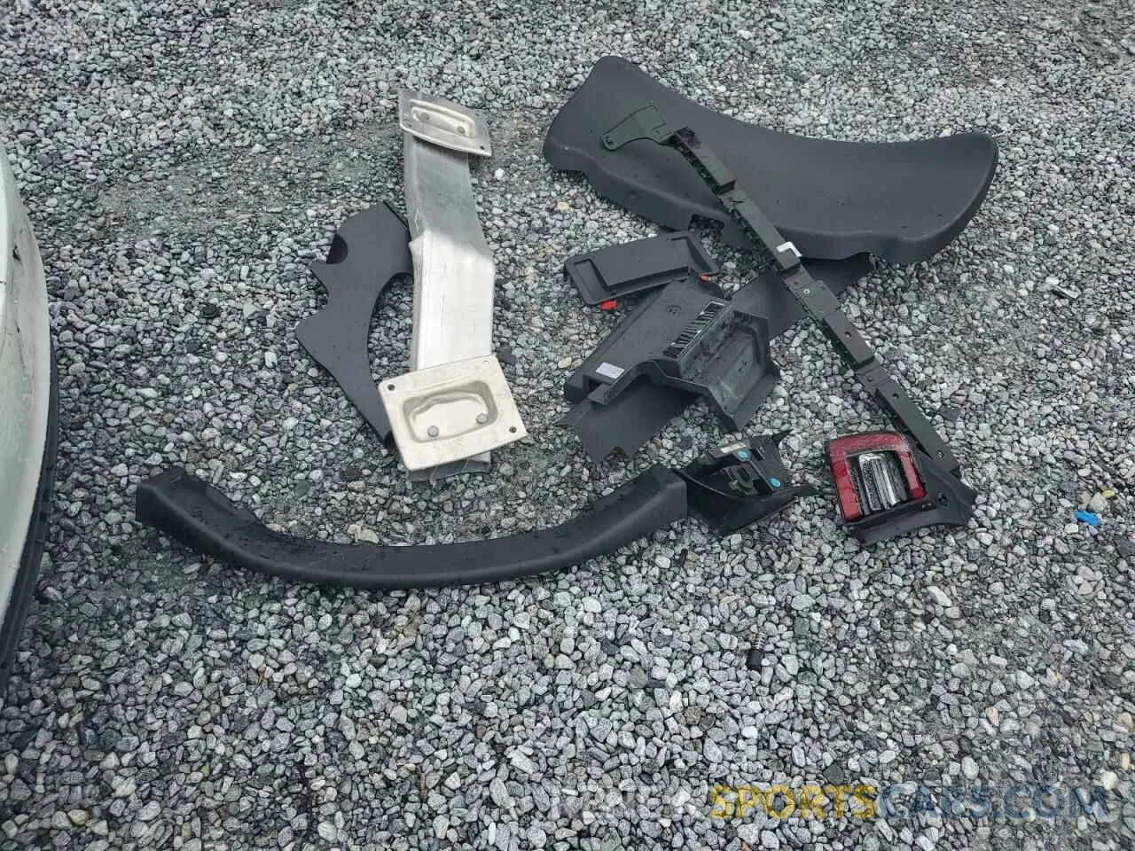 12 Photograph of a damaged car 5YJ3E1EA8MF978095 TESLA MODEL 3 2021