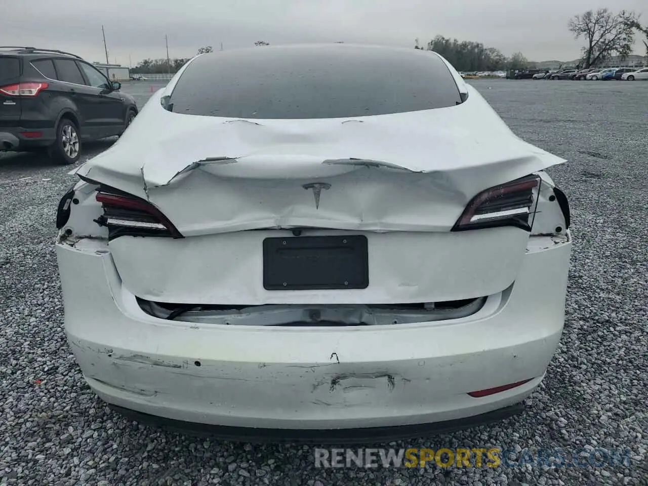 6 Photograph of a damaged car 5YJ3E1EA8MF978095 TESLA MODEL 3 2021