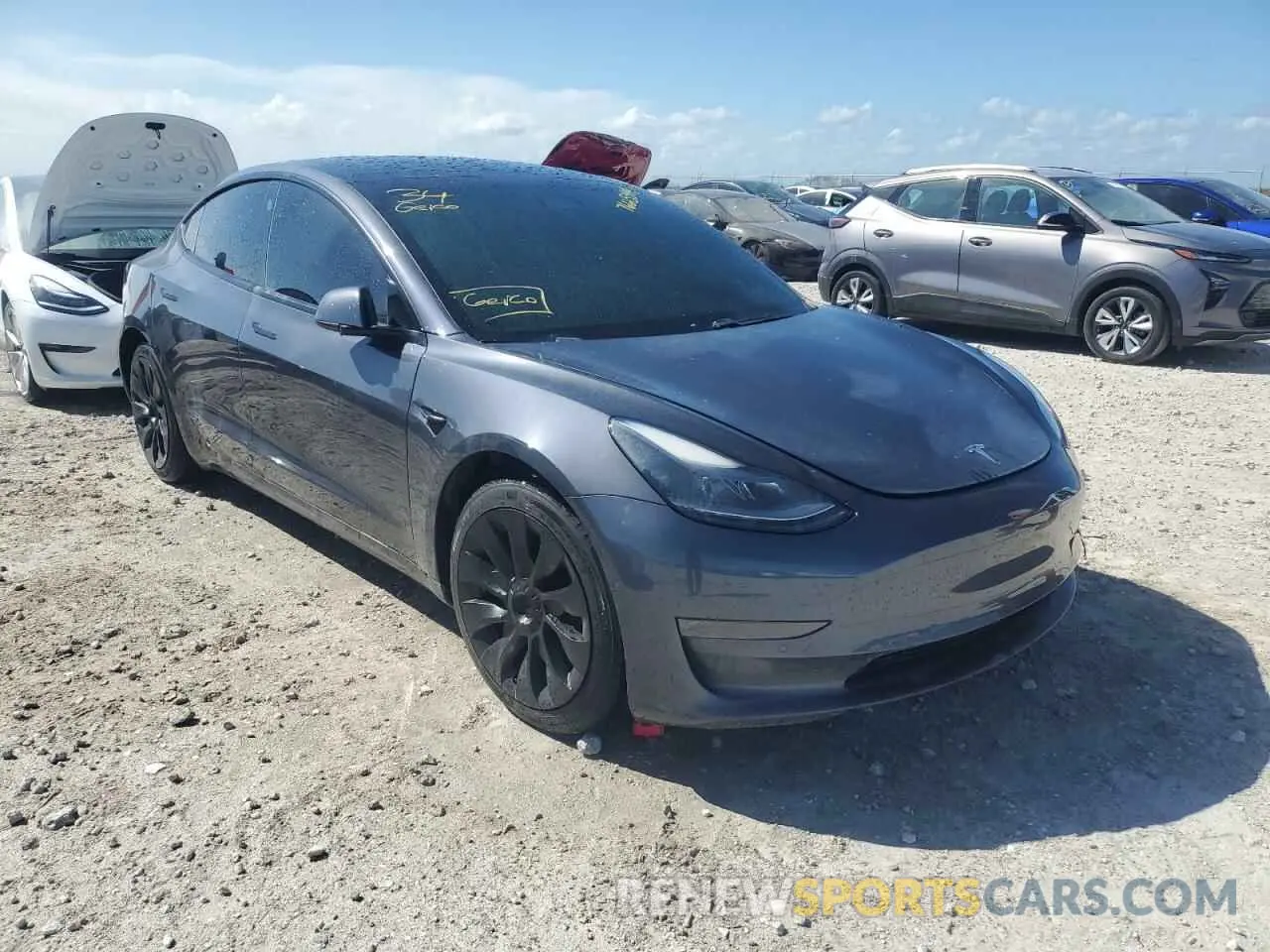 4 Photograph of a damaged car 5YJ3E1EA8MF978419 TESLA MODEL 3 2021