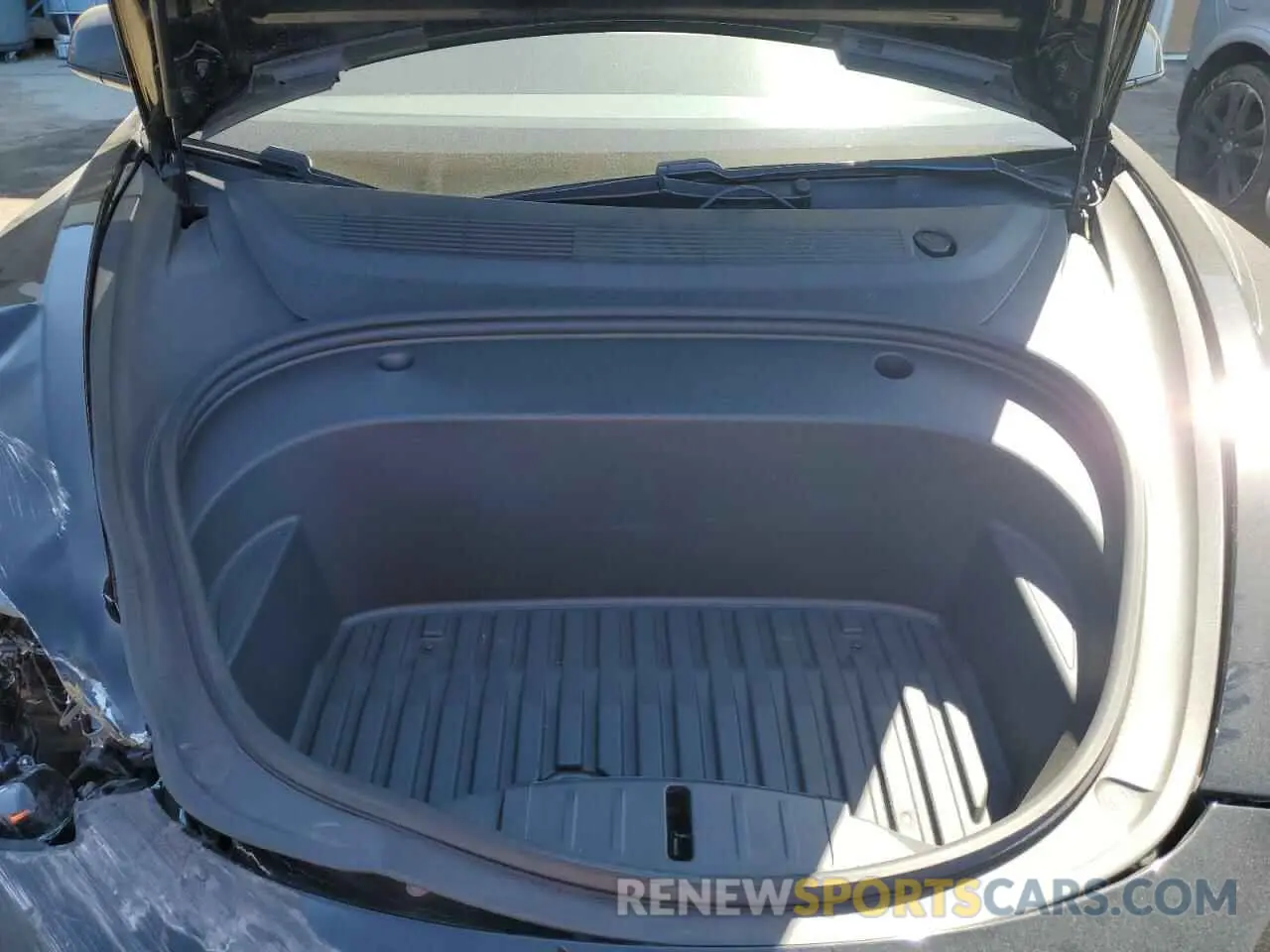 11 Photograph of a damaged car 5YJ3E1EA8MF998055 TESLA MODEL 3 2021