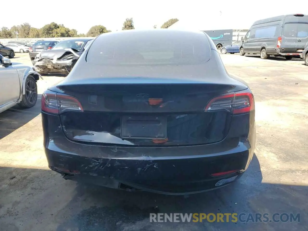 6 Photograph of a damaged car 5YJ3E1EA8MF998055 TESLA MODEL 3 2021