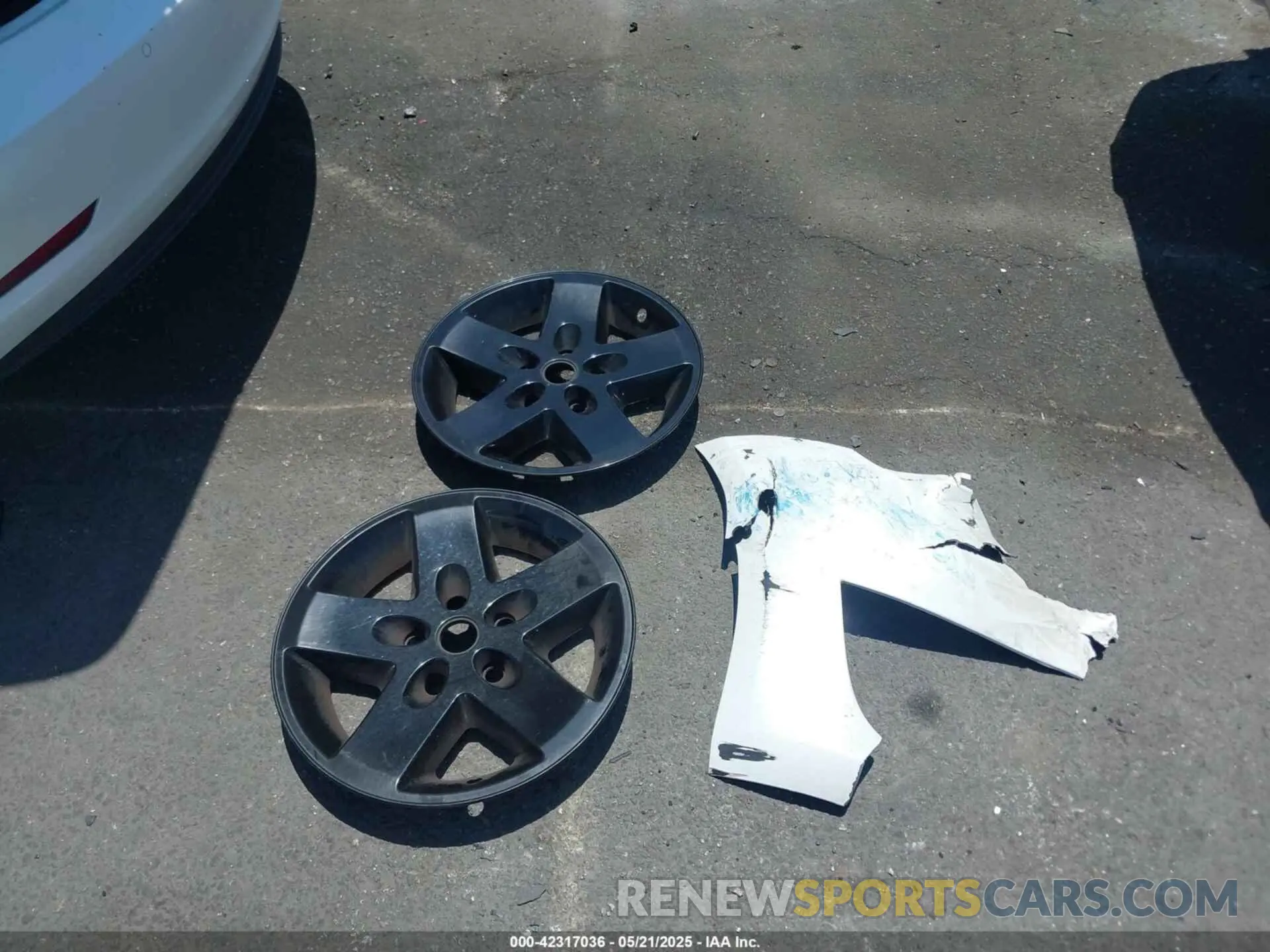 11 Photograph of a damaged car 5YJ3E1EA9MF001936 TESLA MODEL 3 2021