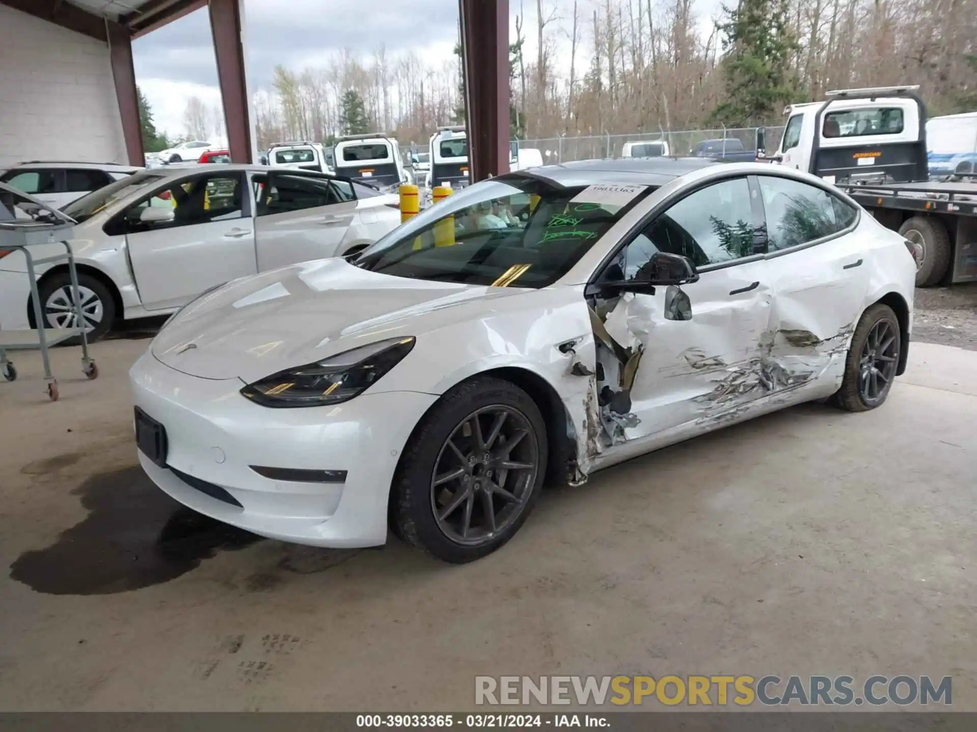 2 Photograph of a damaged car 5YJ3E1EA9MF014623 TESLA MODEL 3 2021