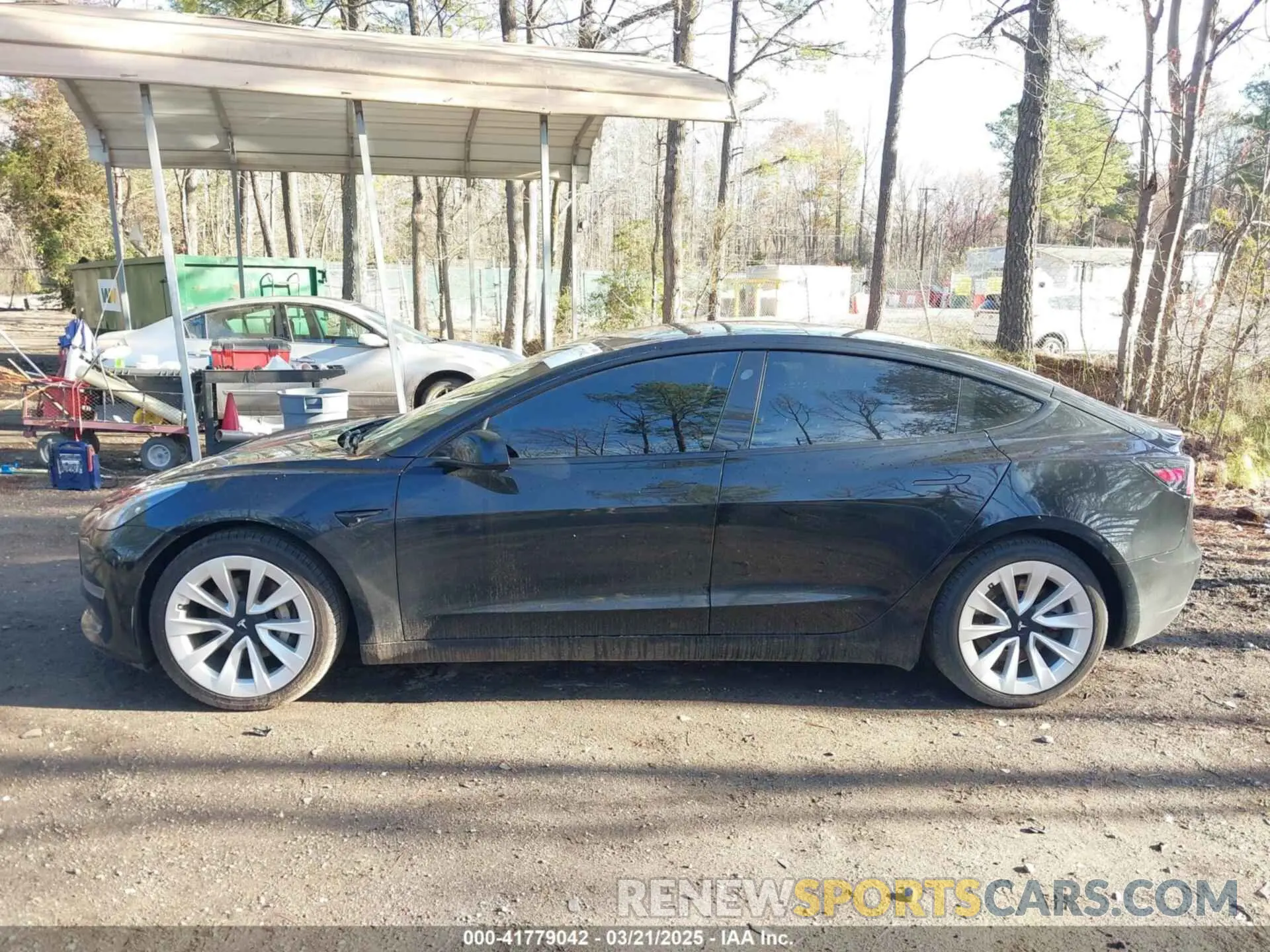 14 Photograph of a damaged car 5YJ3E1EA9MF021068 TESLA MODEL 3 2021