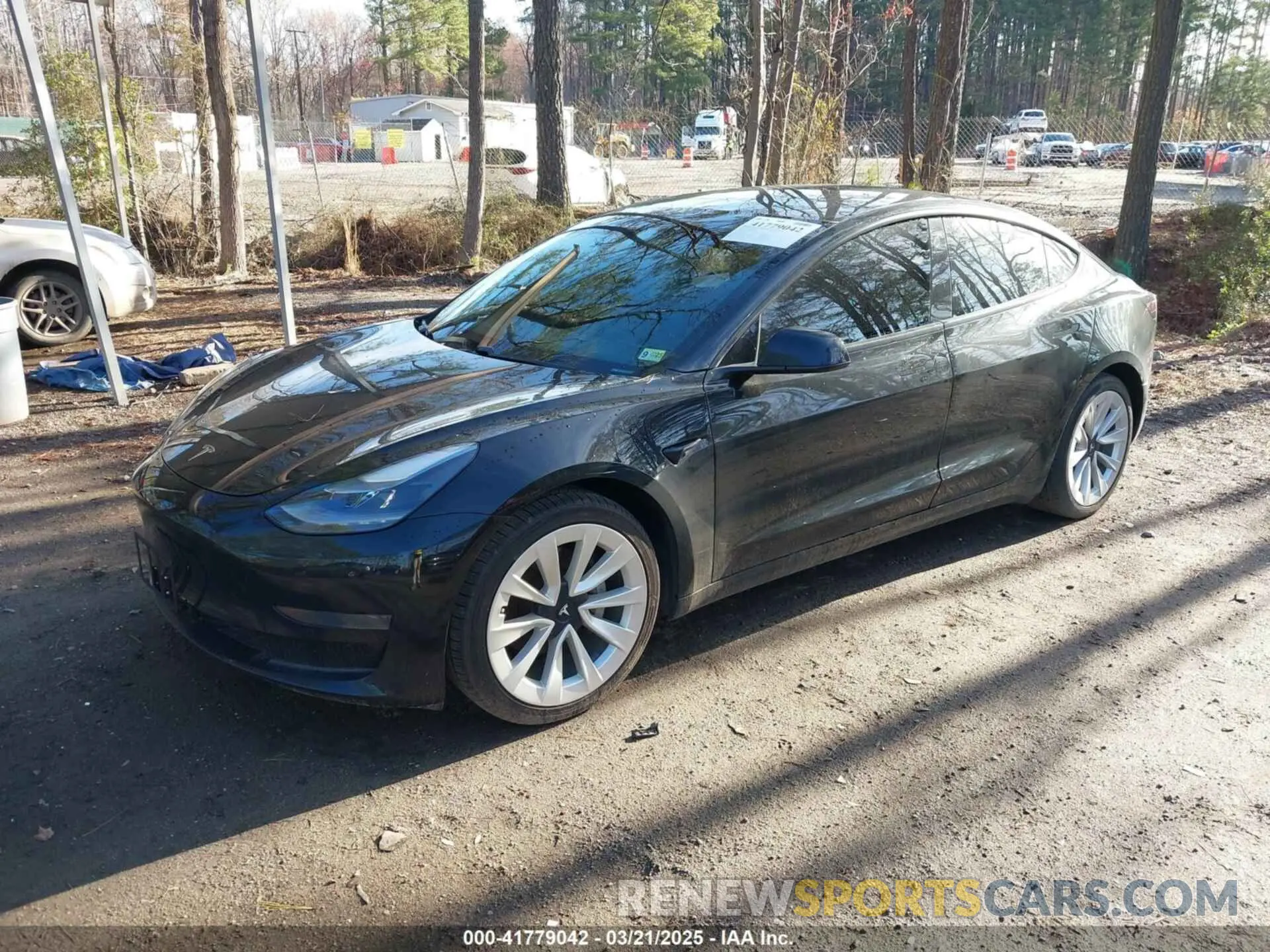 2 Photograph of a damaged car 5YJ3E1EA9MF021068 TESLA MODEL 3 2021