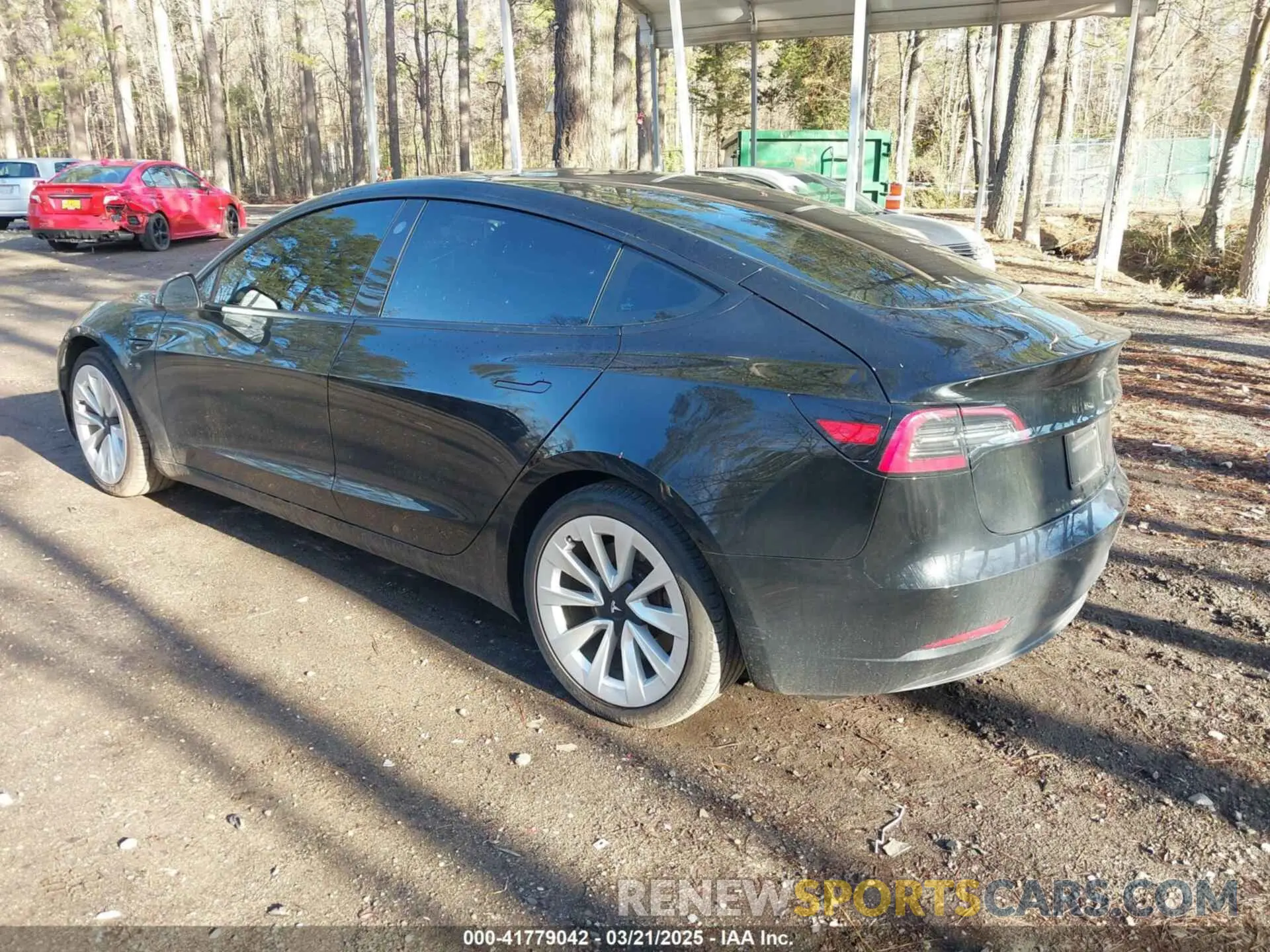 3 Photograph of a damaged car 5YJ3E1EA9MF021068 TESLA MODEL 3 2021