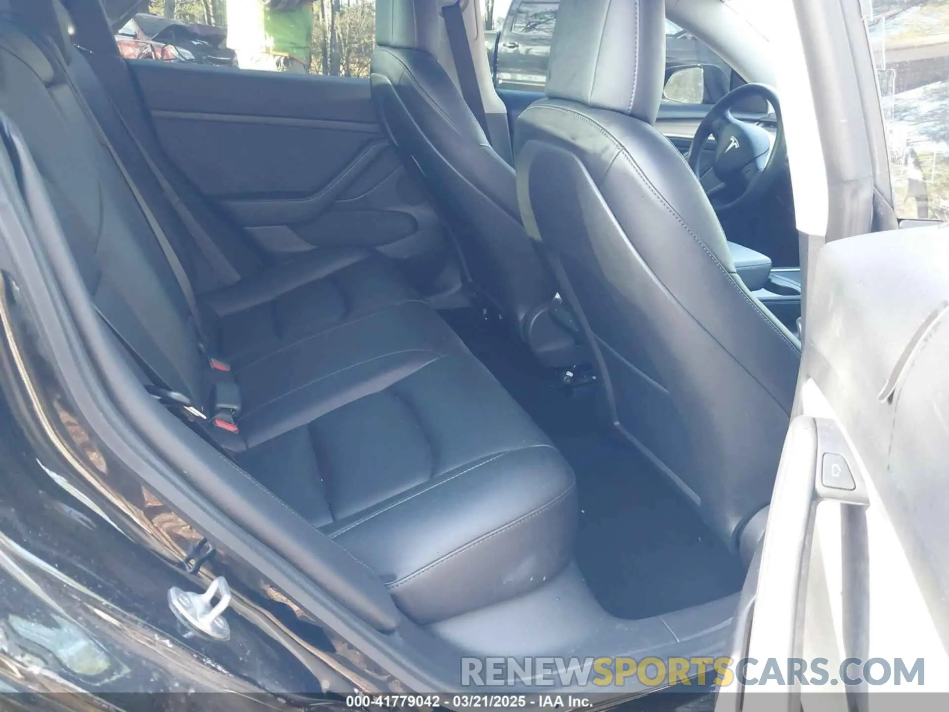 8 Photograph of a damaged car 5YJ3E1EA9MF021068 TESLA MODEL 3 2021