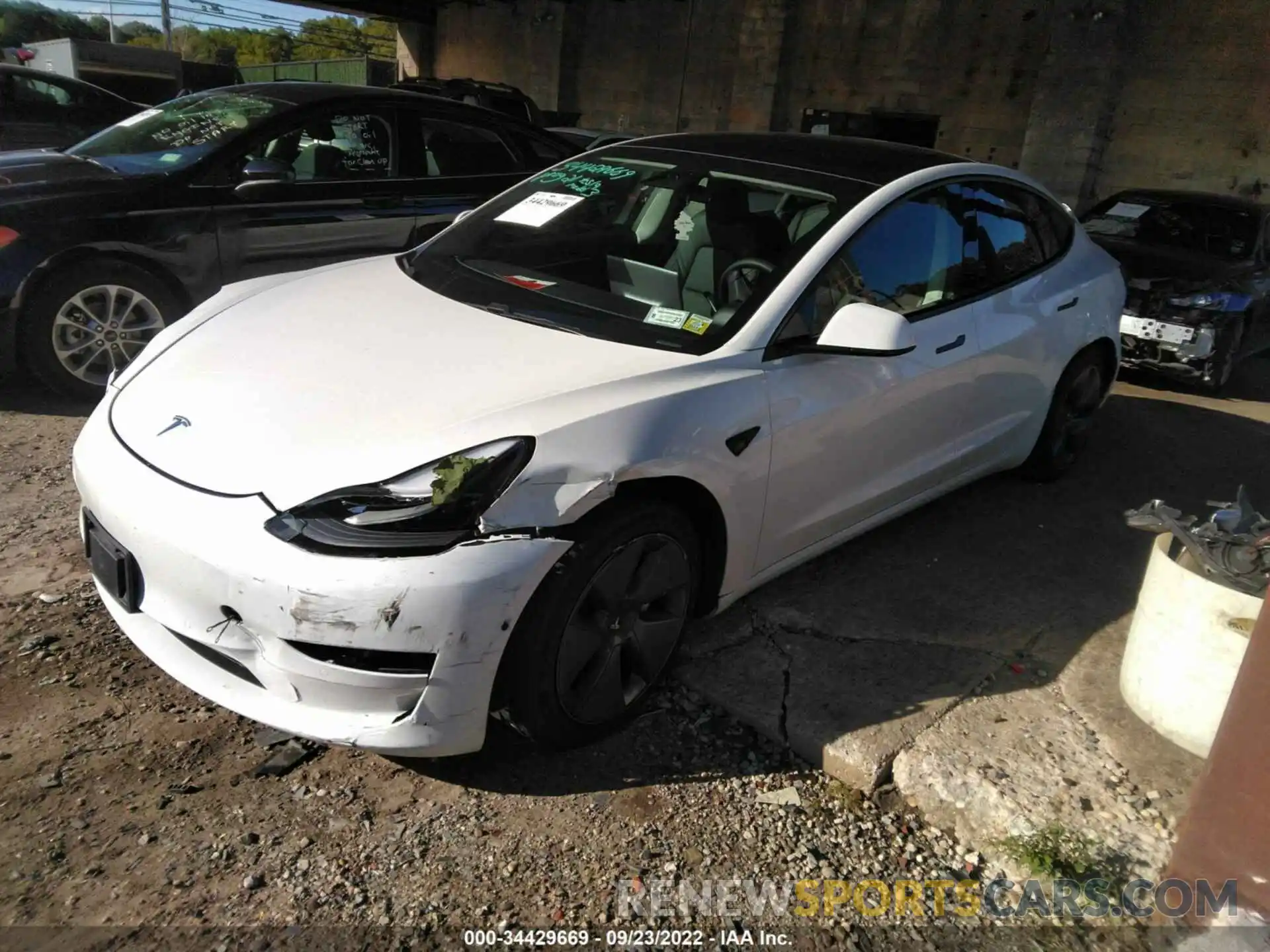 2 Photograph of a damaged car 5YJ3E1EA9MF021278 TESLA MODEL 3 2021