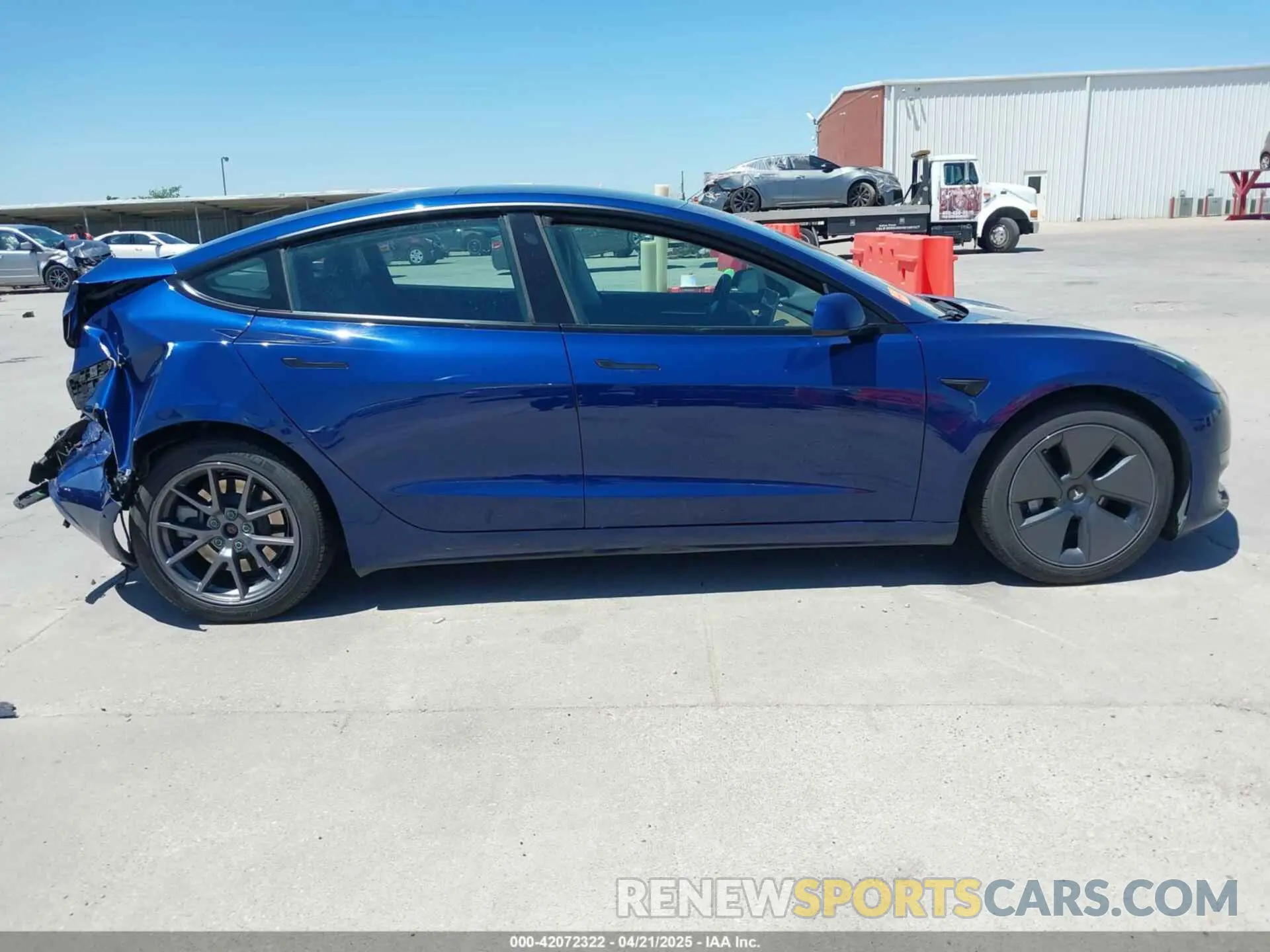 14 Photograph of a damaged car 5YJ3E1EA9MF027615 TESLA MODEL 3 2021