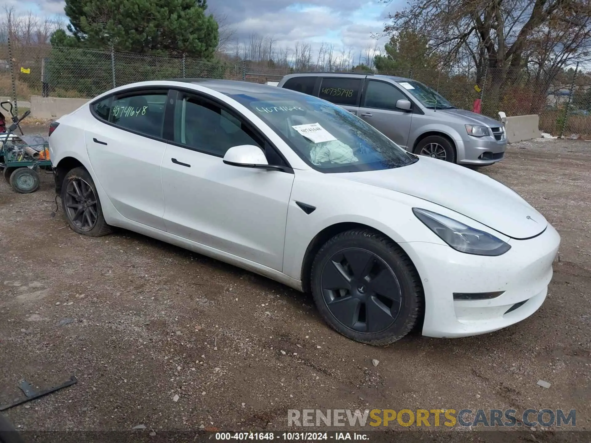 13 Photograph of a damaged car 5YJ3E1EA9MF027839 TESLA MODEL 3 2021