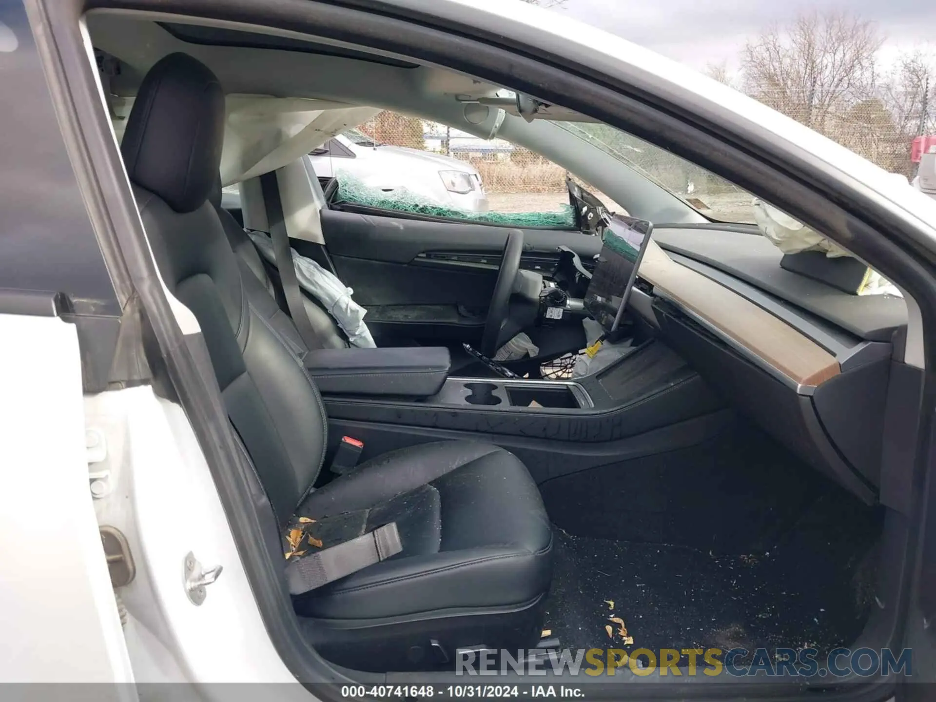 5 Photograph of a damaged car 5YJ3E1EA9MF027839 TESLA MODEL 3 2021