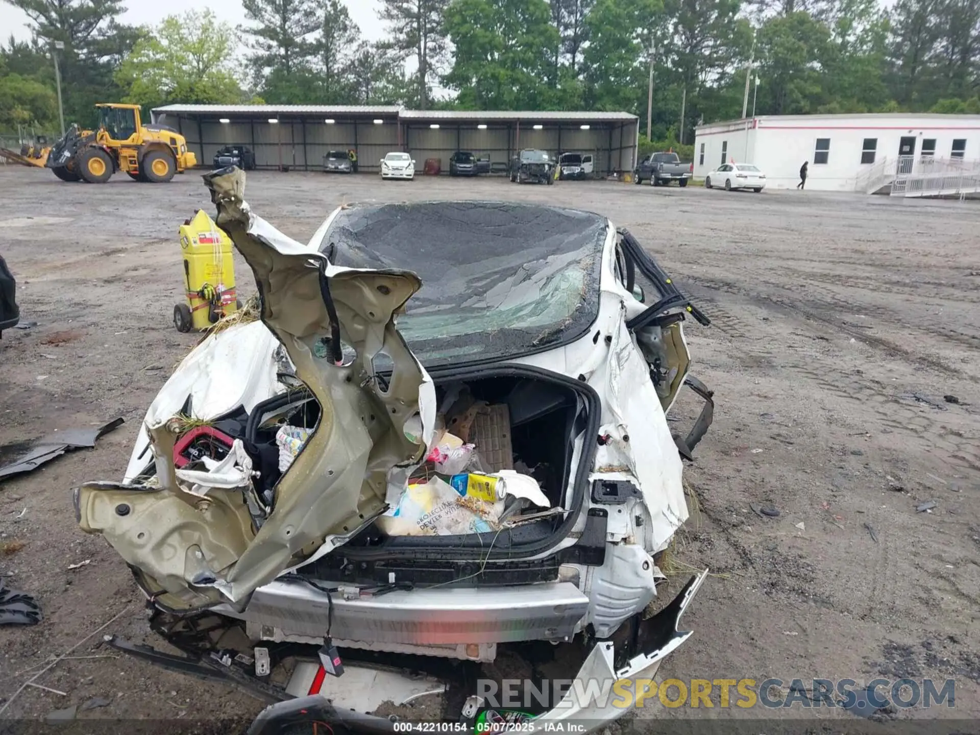 16 Photograph of a damaged car 5YJ3E1EA9MF029154 TESLA MODEL 3 2021