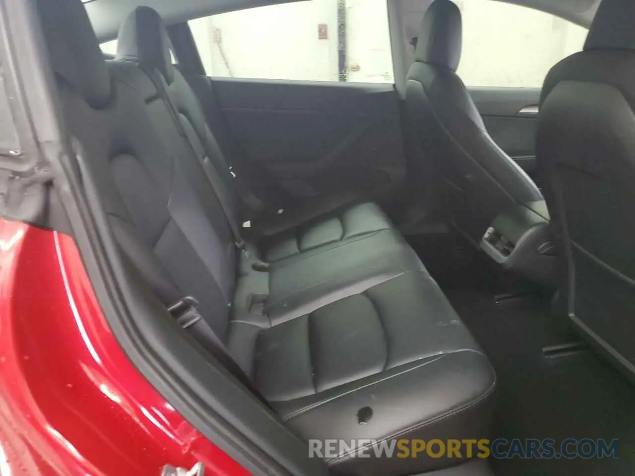 10 Photograph of a damaged car 5YJ3E1EA9MF059769 TESLA MODEL 3 2021