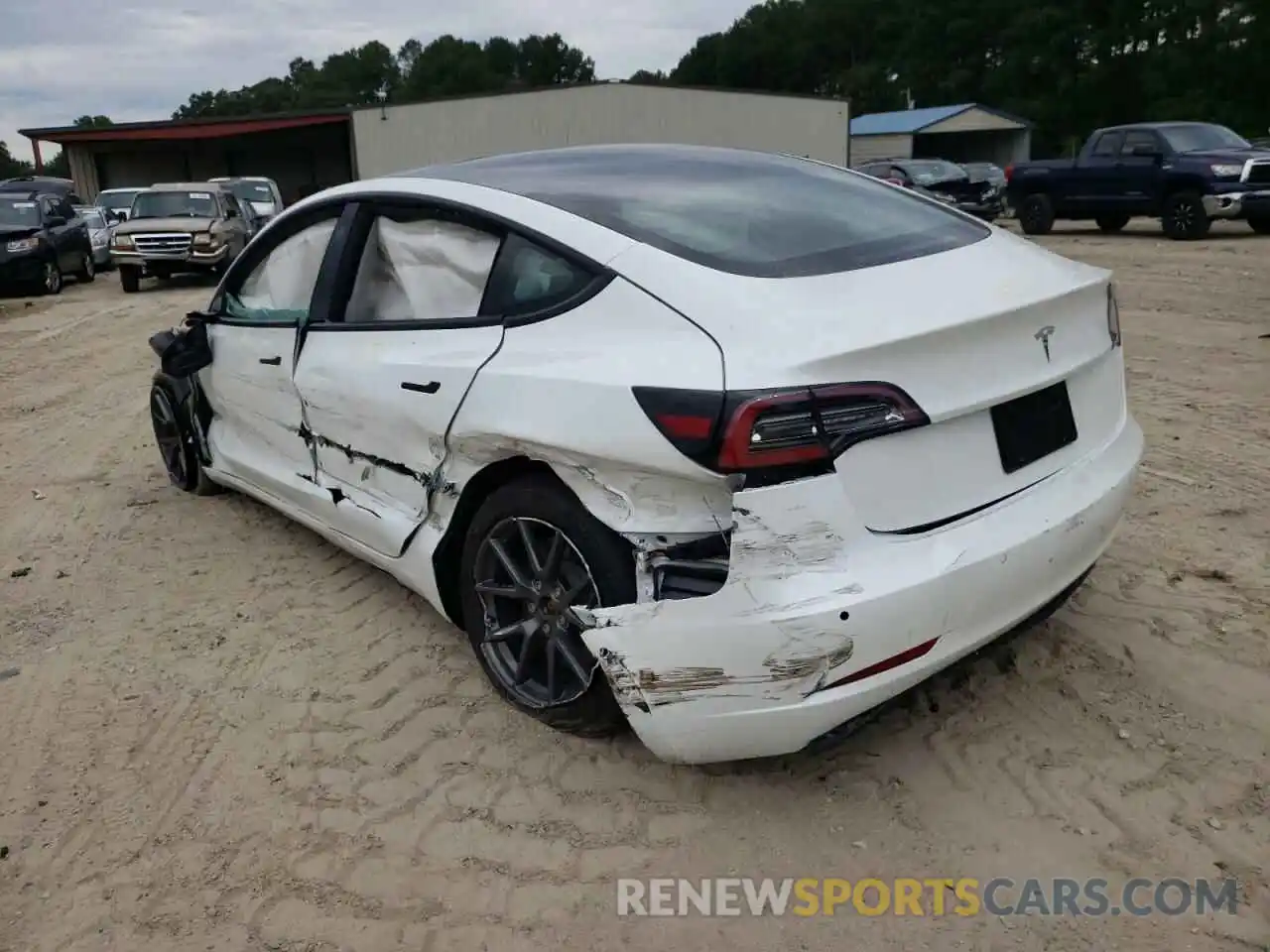 3 Photograph of a damaged car 5YJ3E1EA9MF062106 TESLA MODEL 3 2021