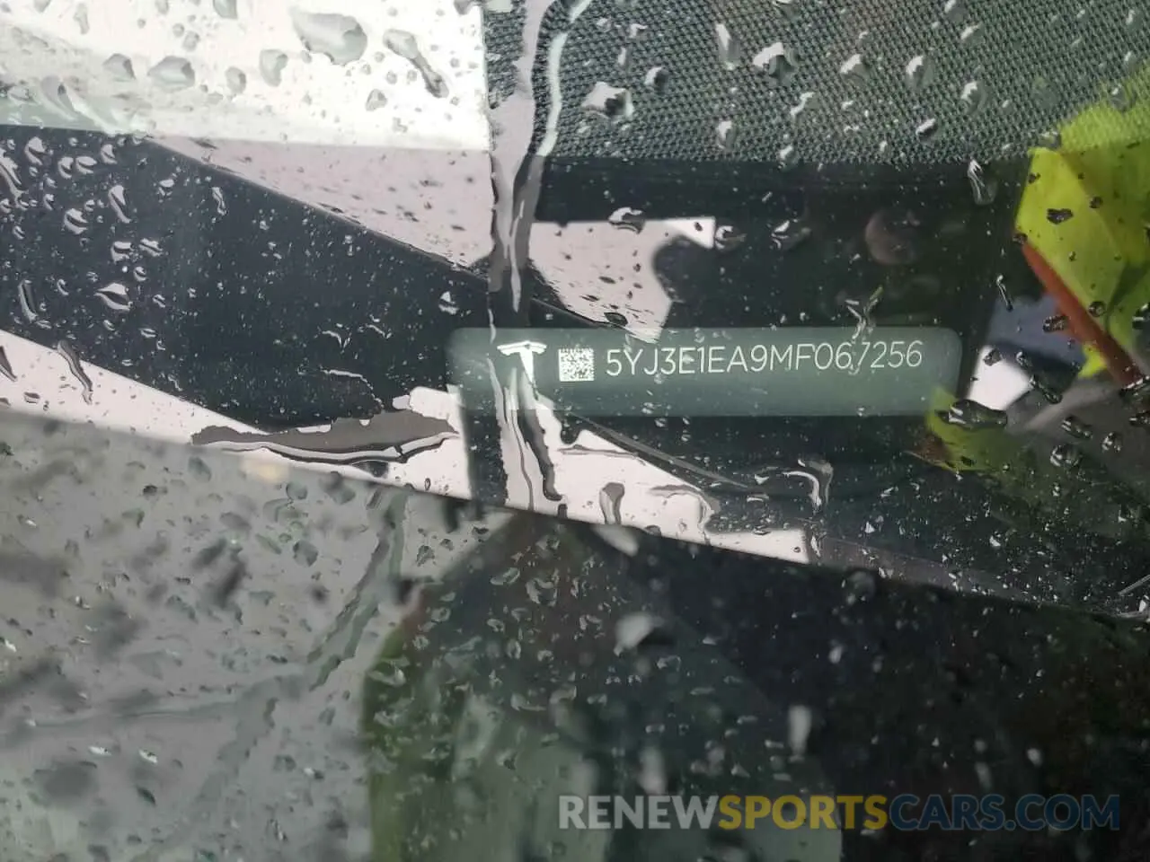 14 Photograph of a damaged car 5YJ3E1EA9MF067256 TESLA MODEL 3 2021