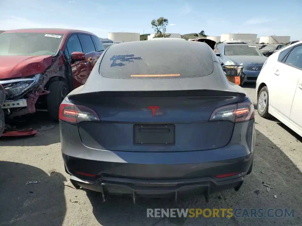 6 Photograph of a damaged car 5YJ3E1EA9MF071050 TESLA MODEL 3 2021