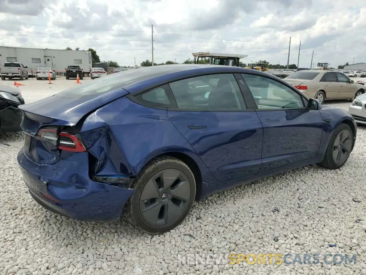 3 Photograph of a damaged car 5YJ3E1EA9MF092173 TESLA MODEL 3 2021