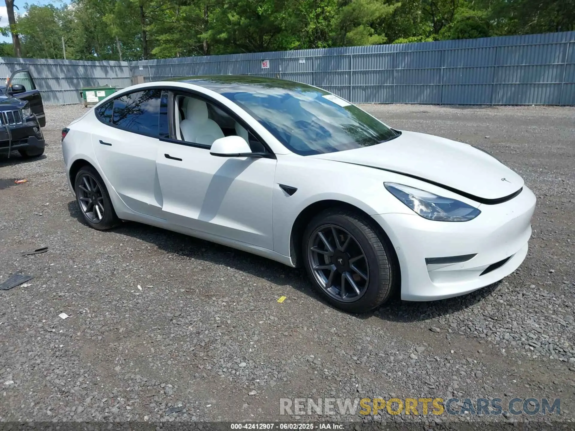1 Photograph of a damaged car 5YJ3E1EA9MF092626 TESLA MODEL 3 2021