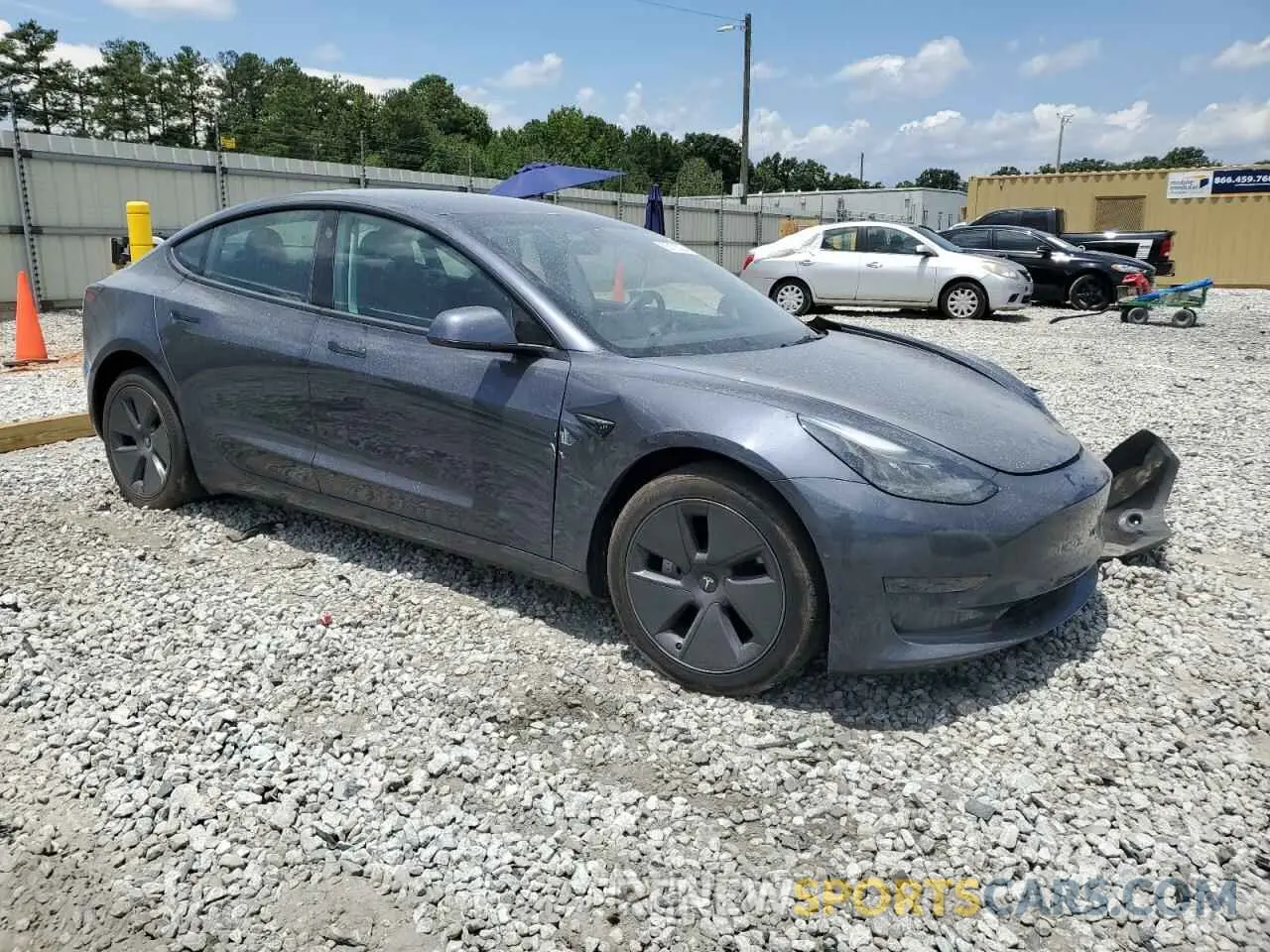 4 Photograph of a damaged car 5YJ3E1EA9MF094540 TESLA MODEL 3 2021