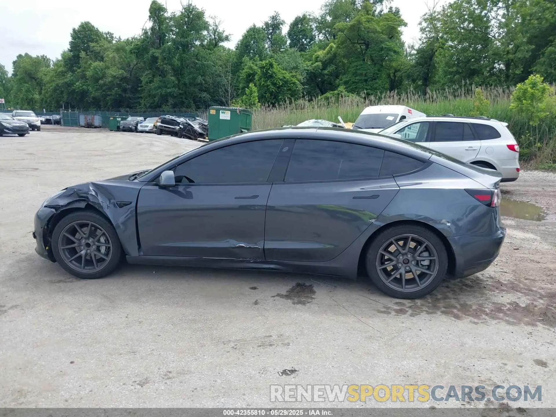 13 Photograph of a damaged car 5YJ3E1EA9MF094554 TESLA MODEL 3 2021