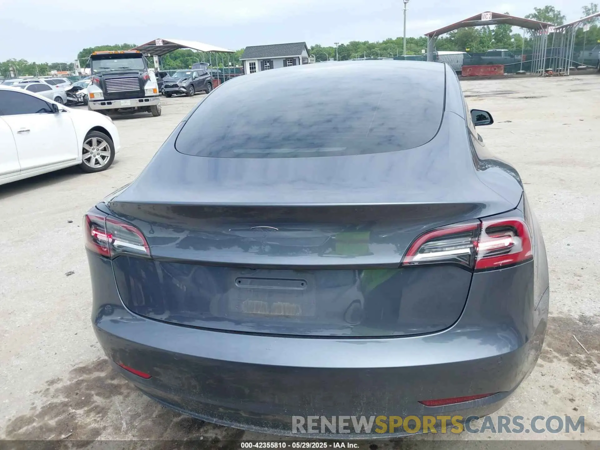 15 Photograph of a damaged car 5YJ3E1EA9MF094554 TESLA MODEL 3 2021